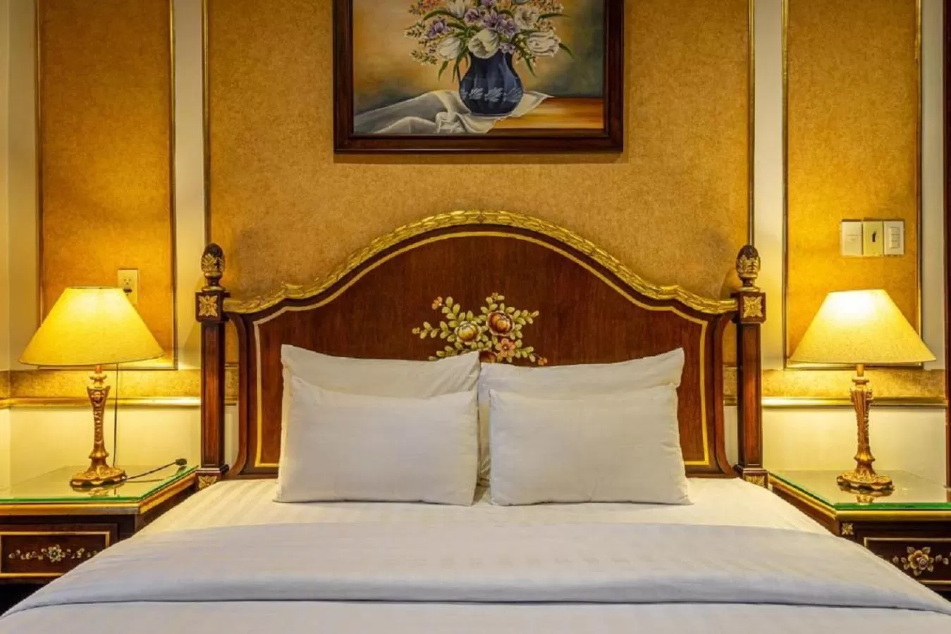 Bed in 345AB Sai Gon Hotel