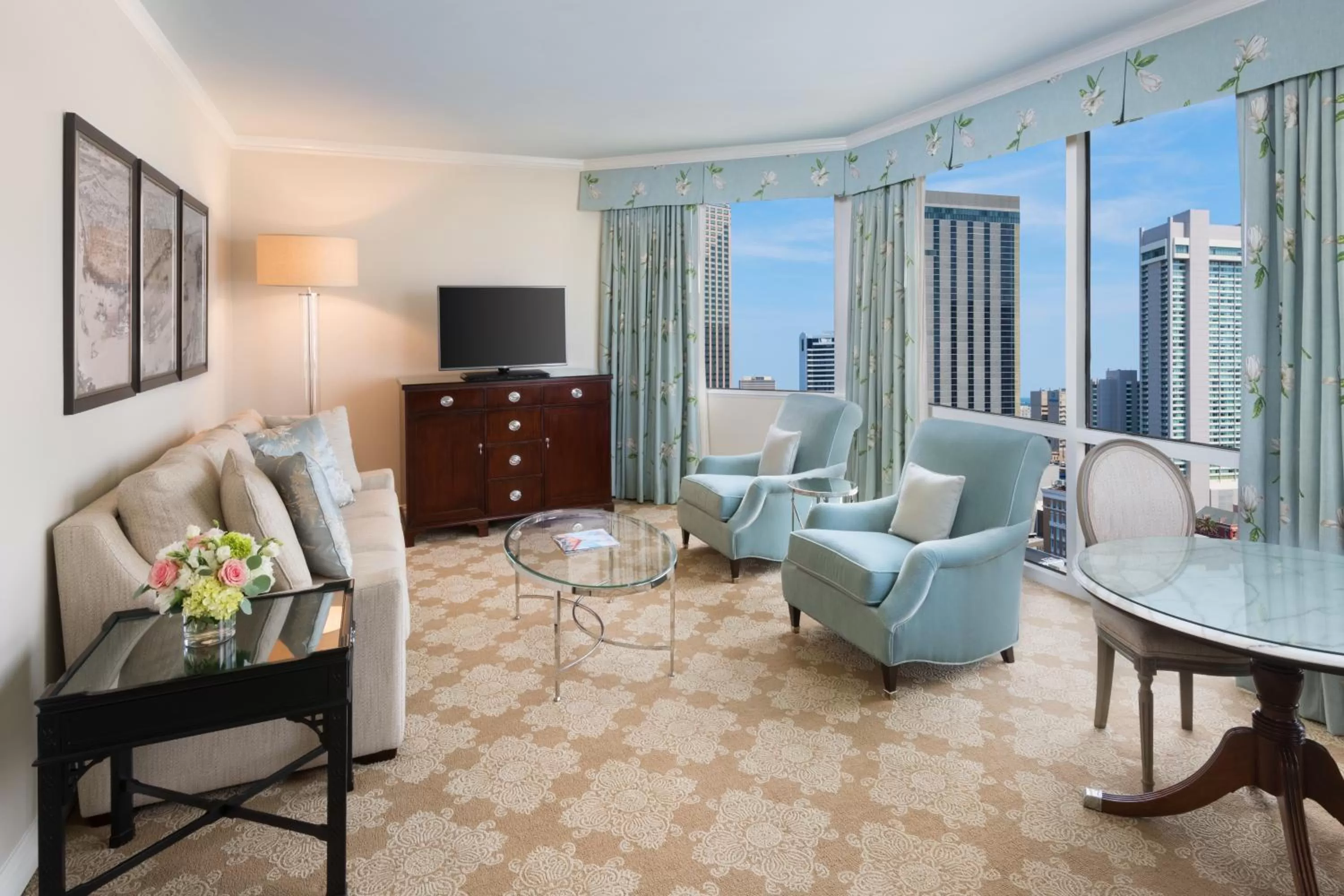 Living room in The Windsor Court