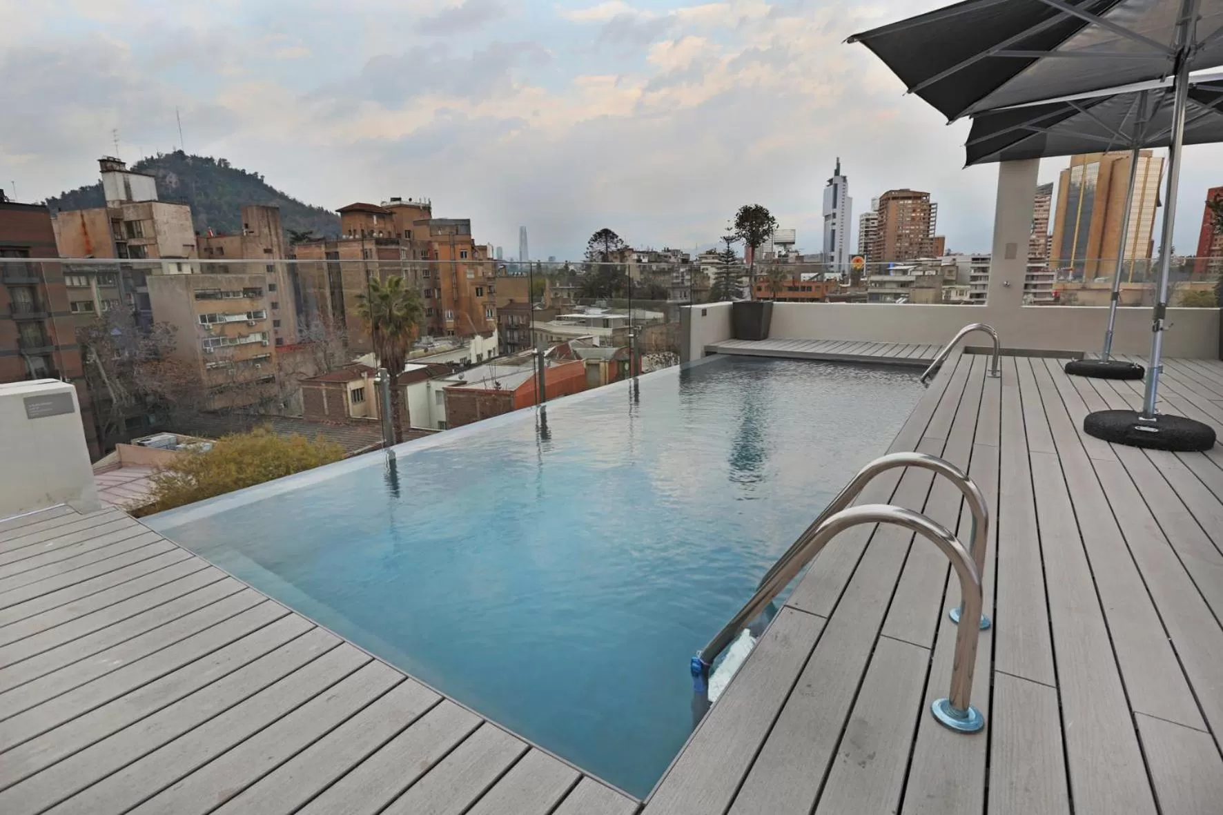 Swimming pool in Hotel Cumbres Lastarria
