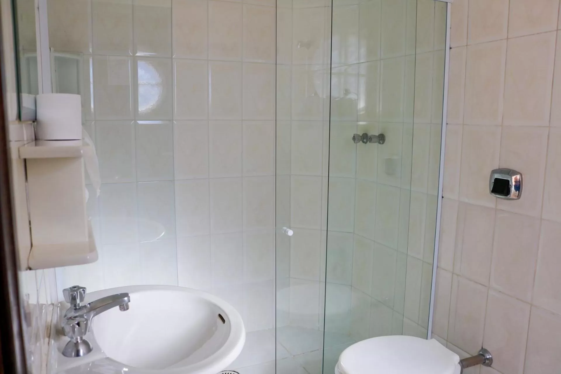 Bathroom in Pousada da Lua