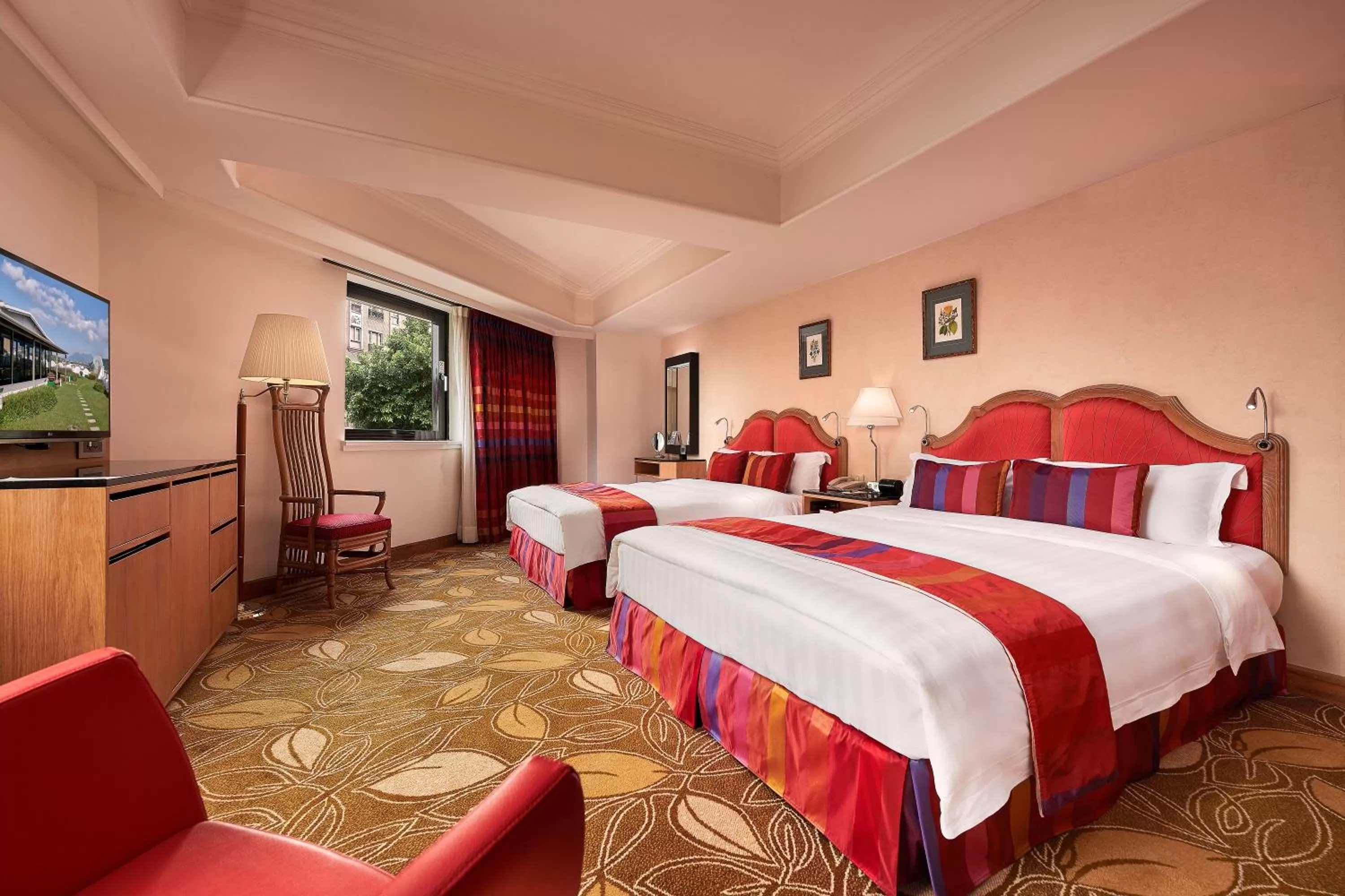 bunk bed, Bed in The Riviera Hotel Taipei