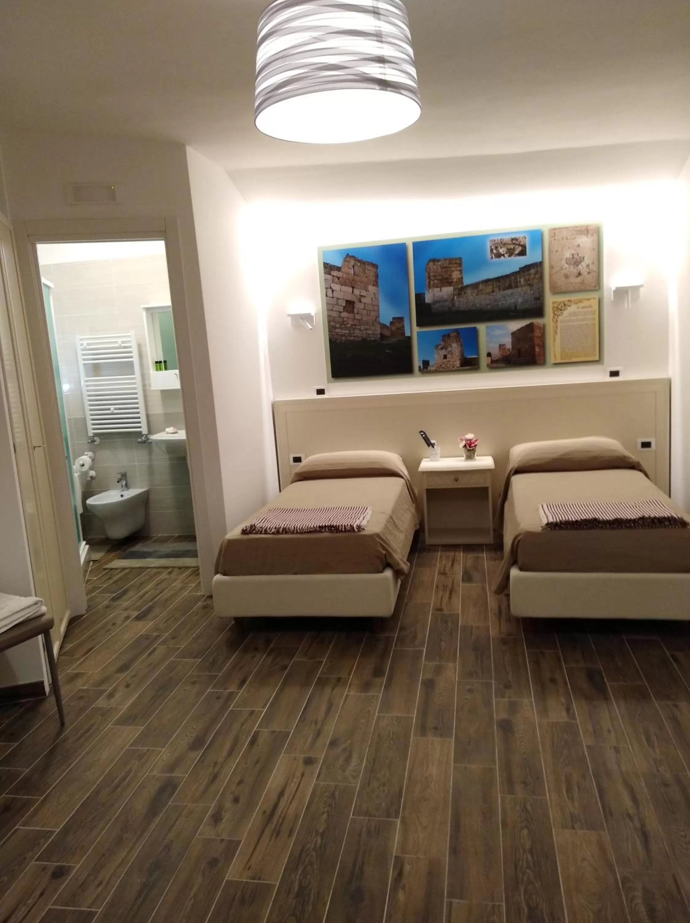 Photo of the whole room in DomuS al Corso B&B