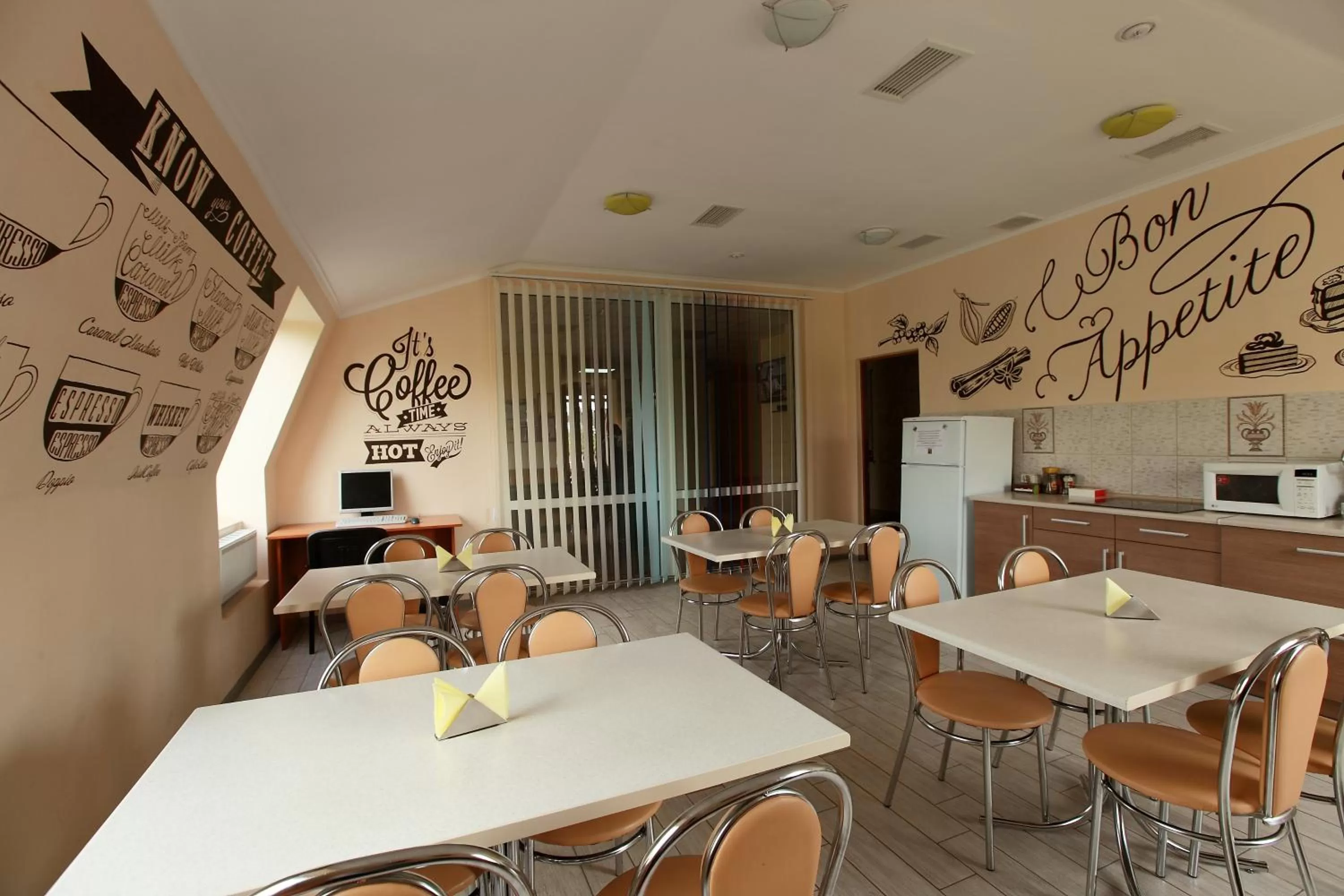 Restaurant/Places to Eat in Budget Hotel Ekotel