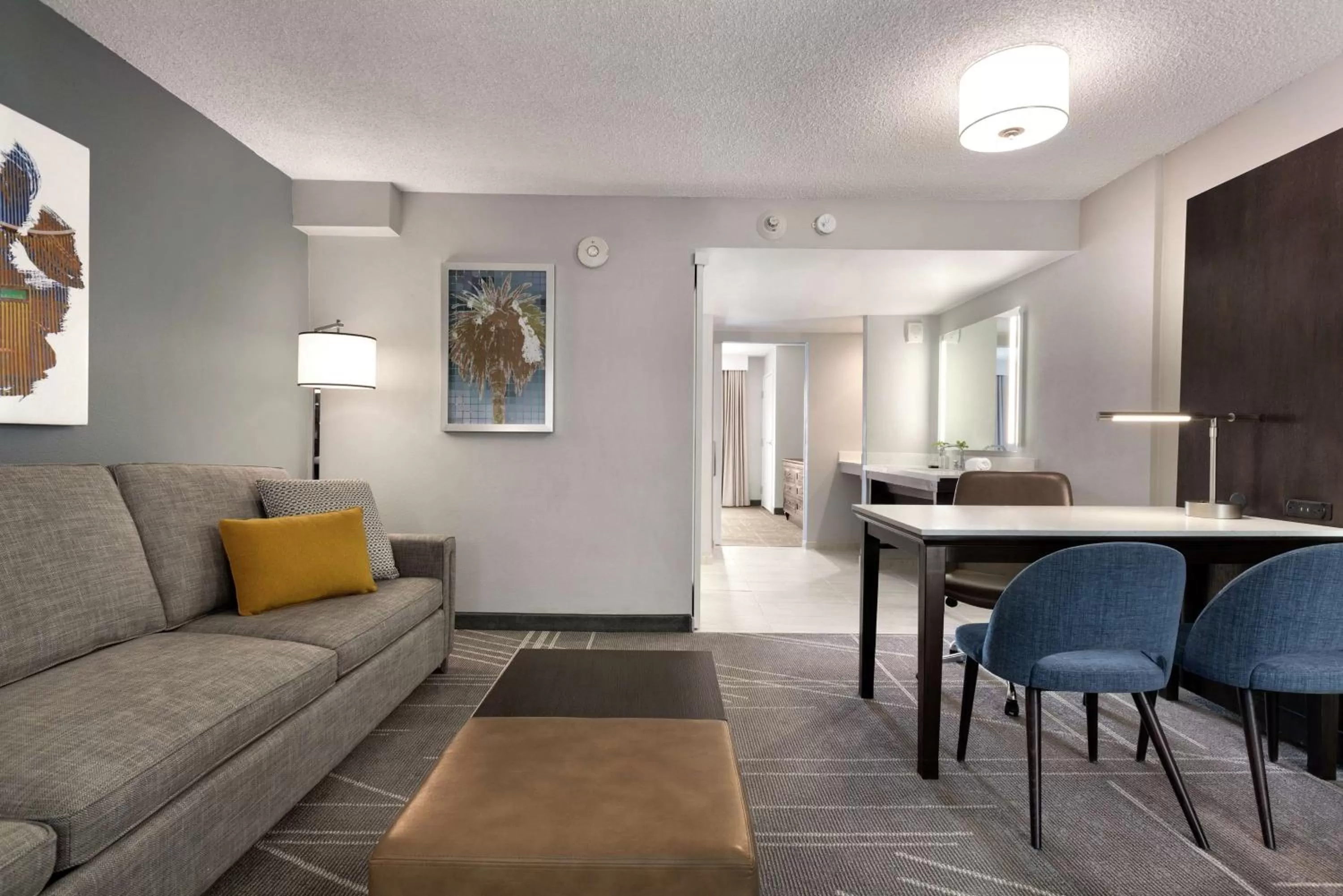 Bedroom in Embassy Suites by Hilton Milpitas Silicon Valley