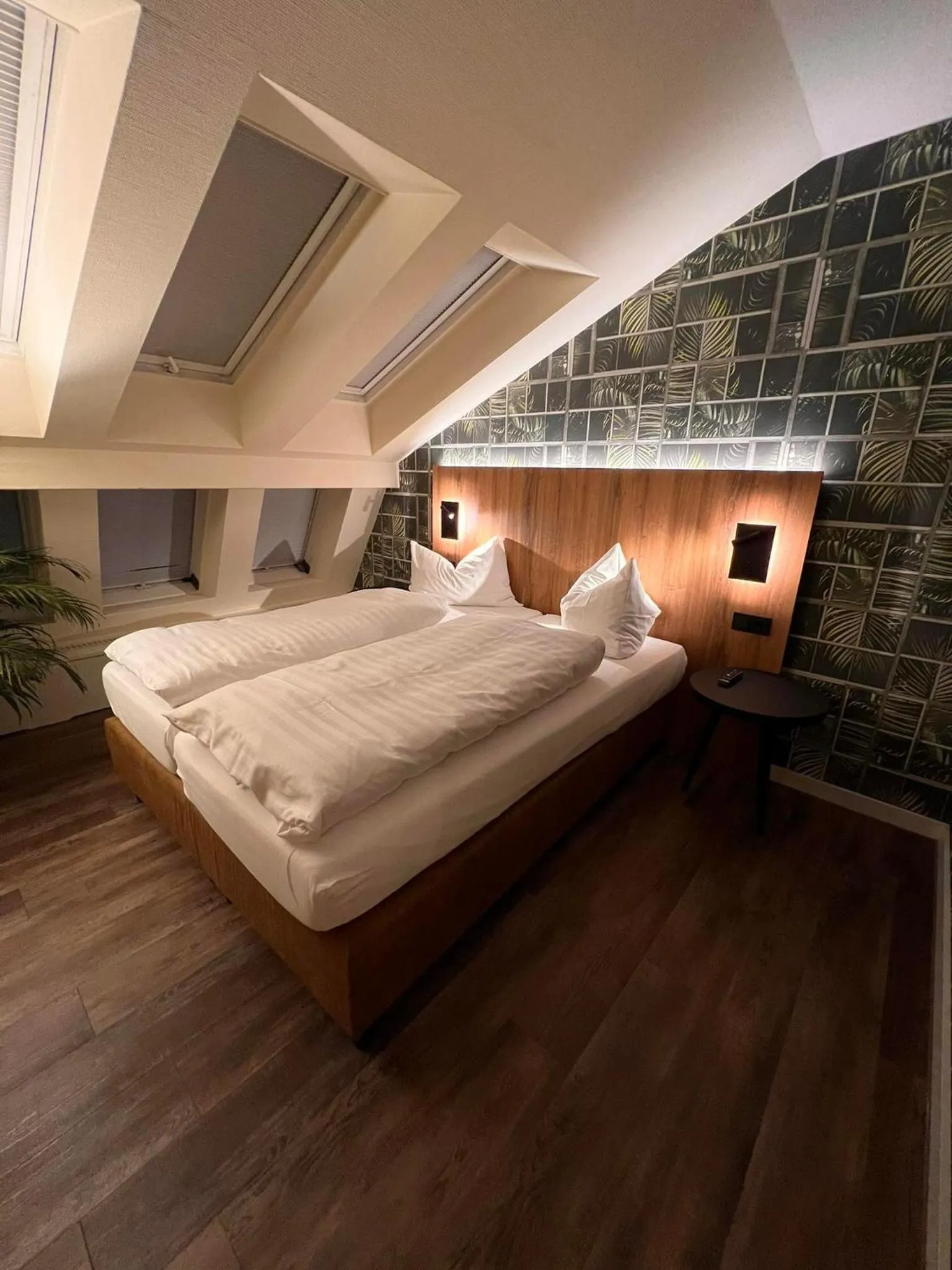 Photo of the whole room, Bed in Hotel-Restaurant Amadeus