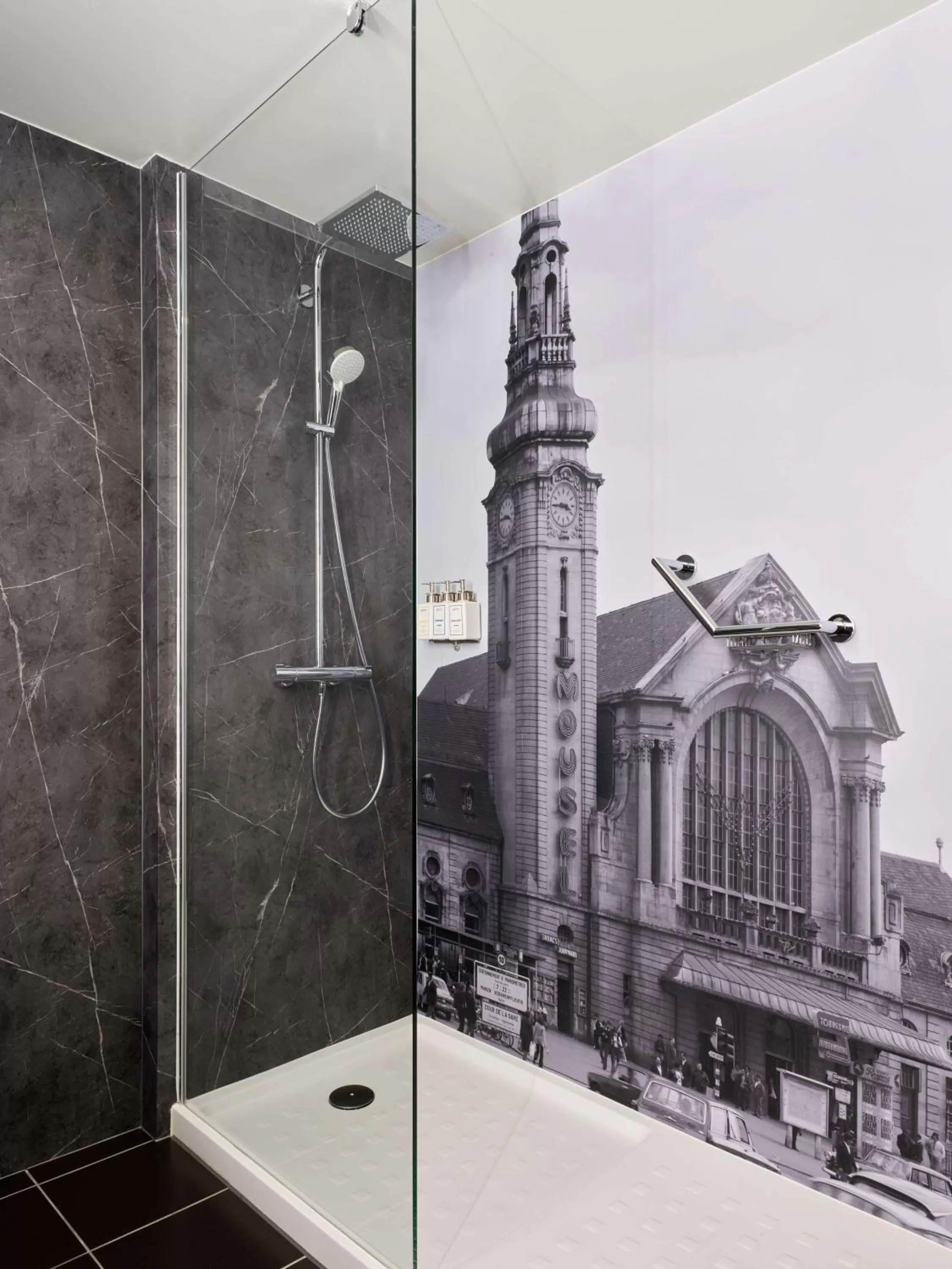 Bathroom in Park Inn by Radisson Luxembourg City