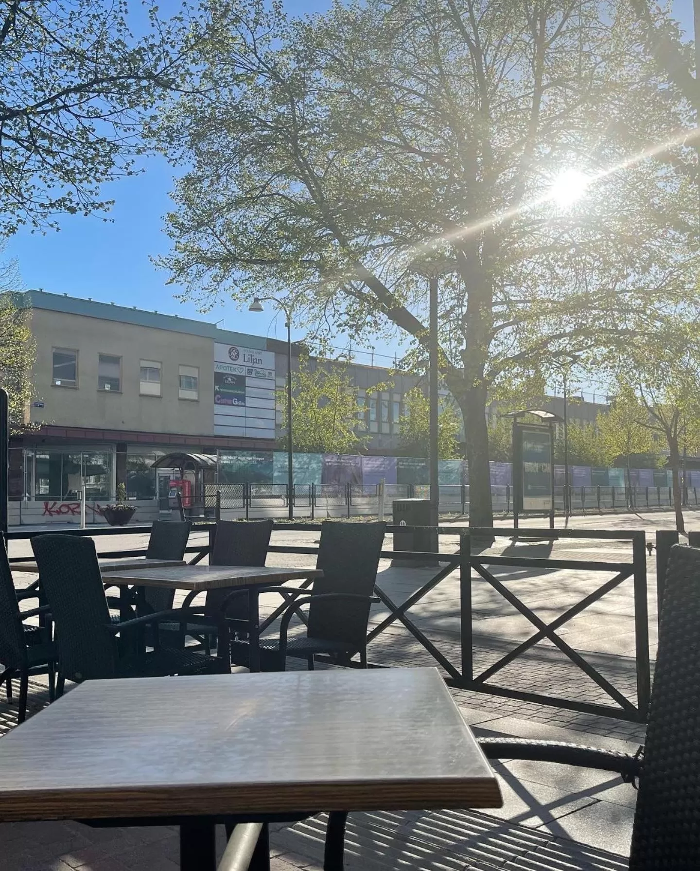 Restaurant/places to eat in Saga Hotell