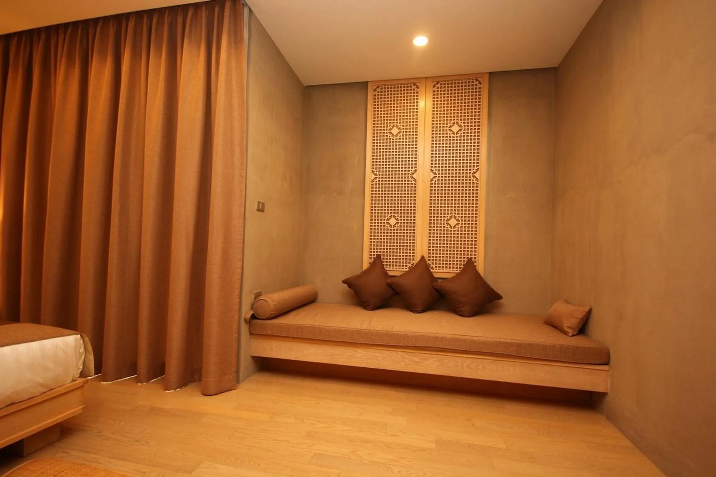 Decorative detail, Bed in Chu Hotel