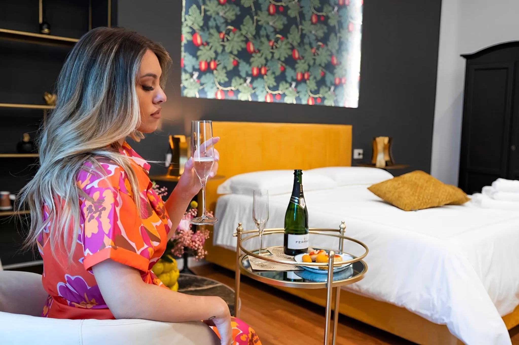 Bedroom, Bed in MareLuna Rooms