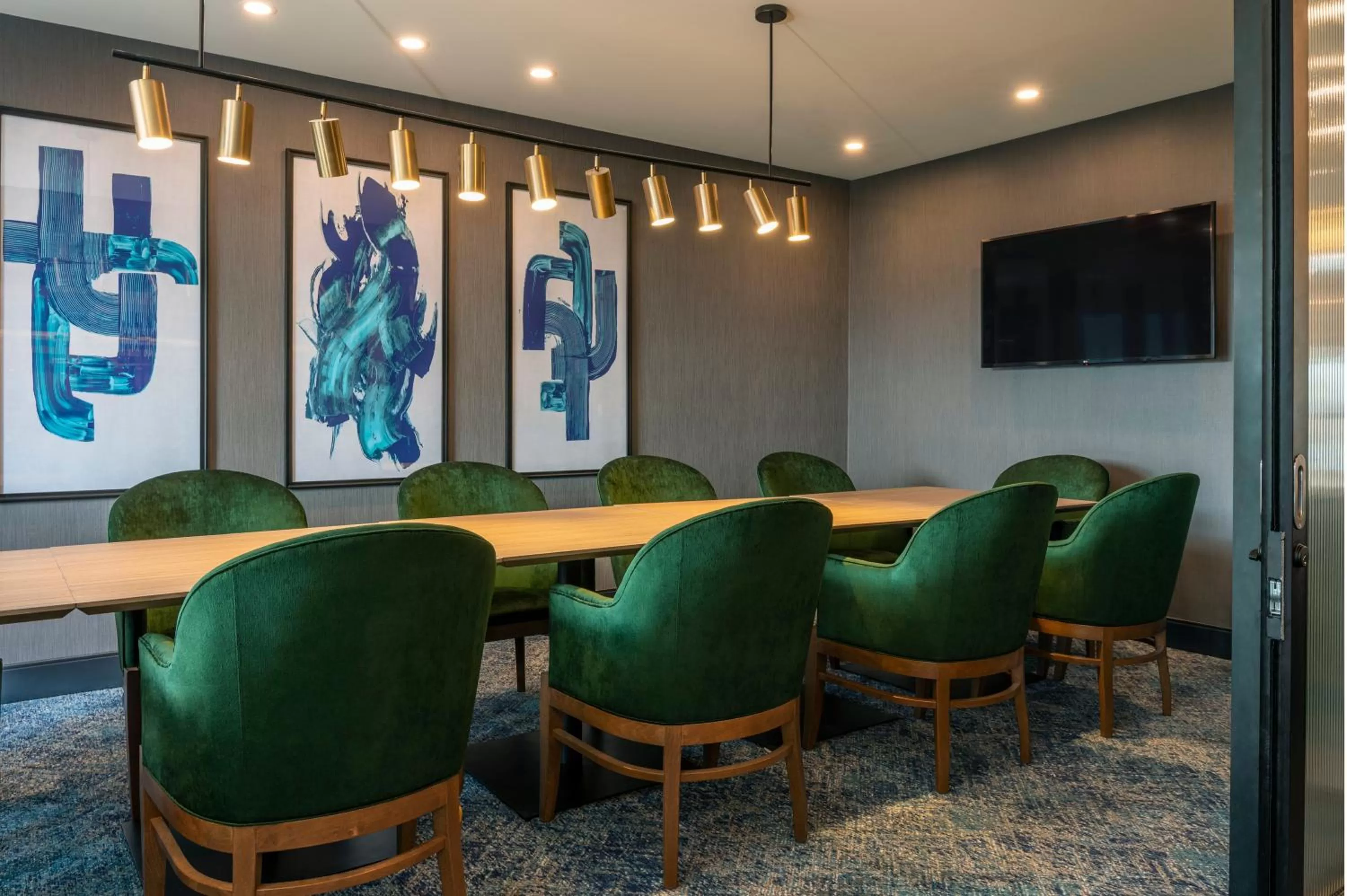 Restaurant/places to eat in Holiday Inn Kingston - Waterfront by IHG