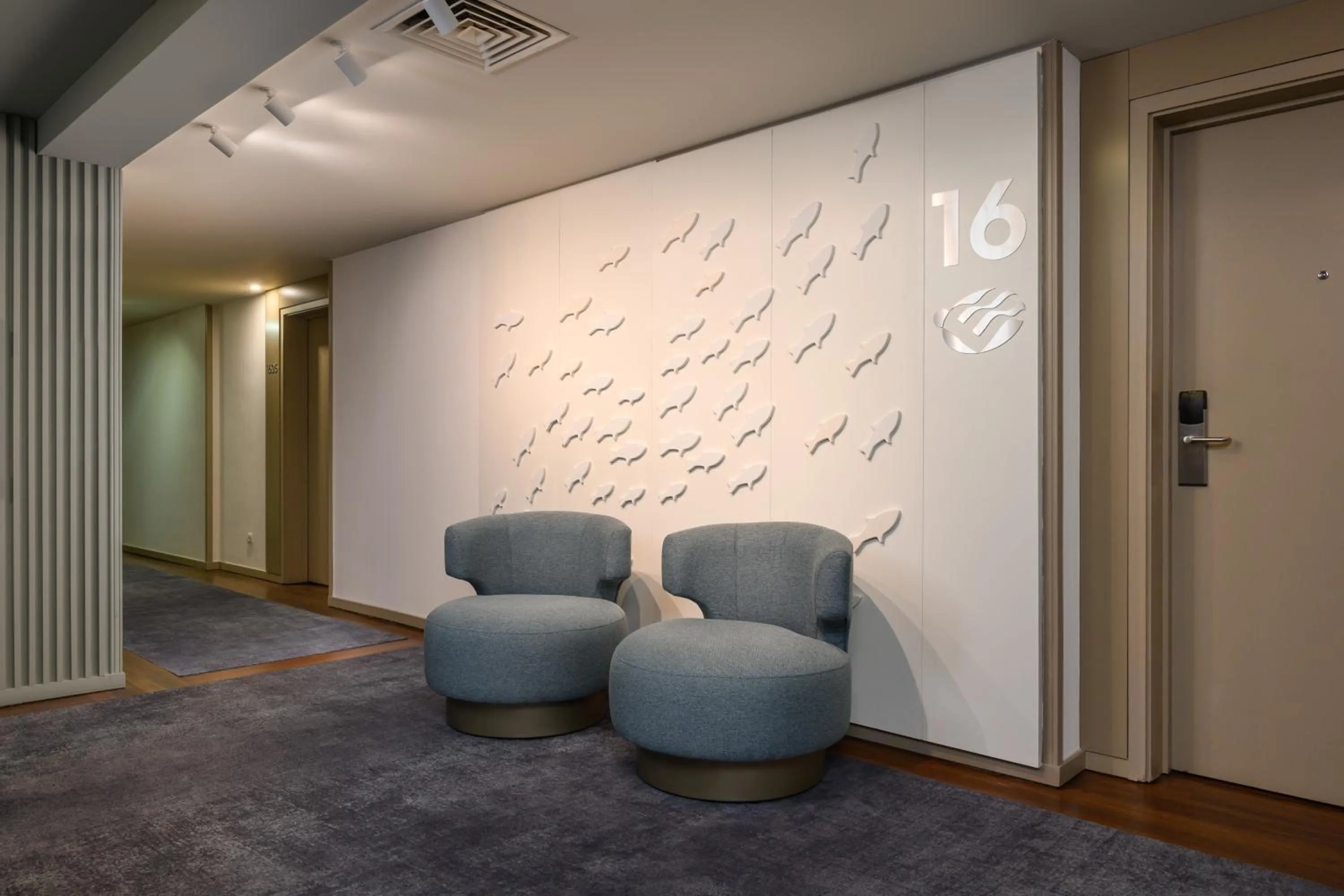 Bedroom in Melia Lisboa Oriente Hotel