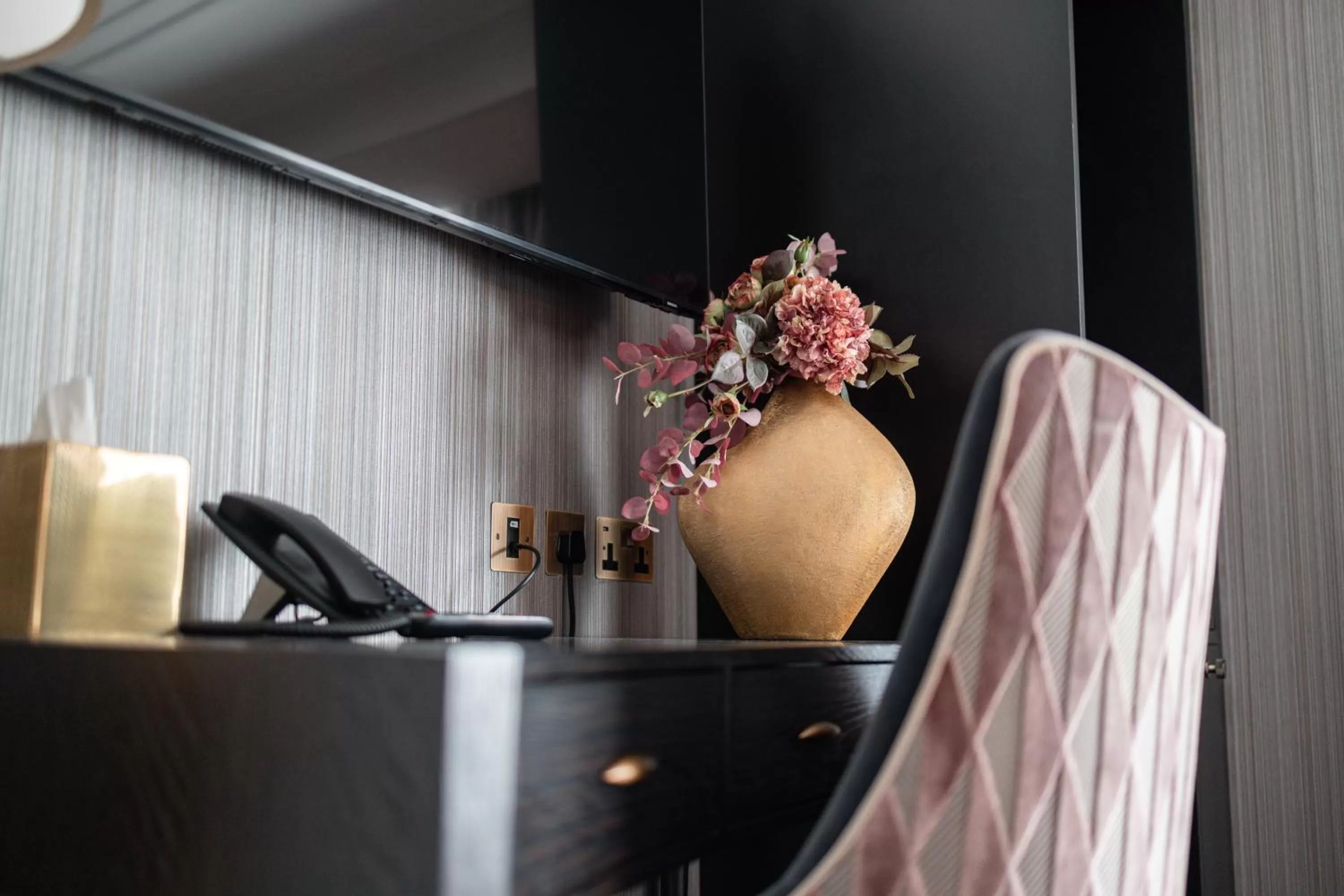 hair dresser in No.4 Carlton