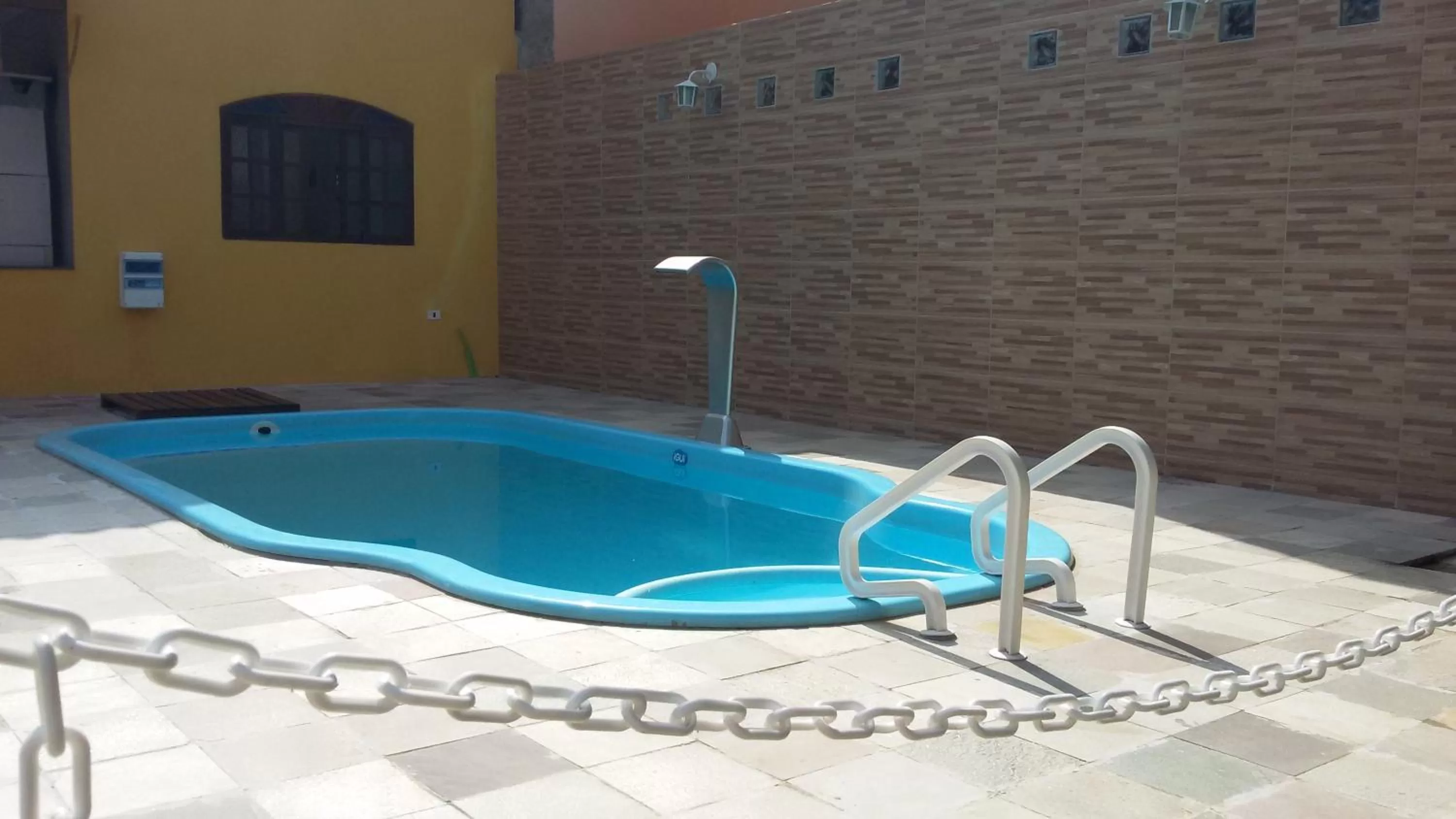 Property building, Swimming Pool in Pousada da Rose Paraty