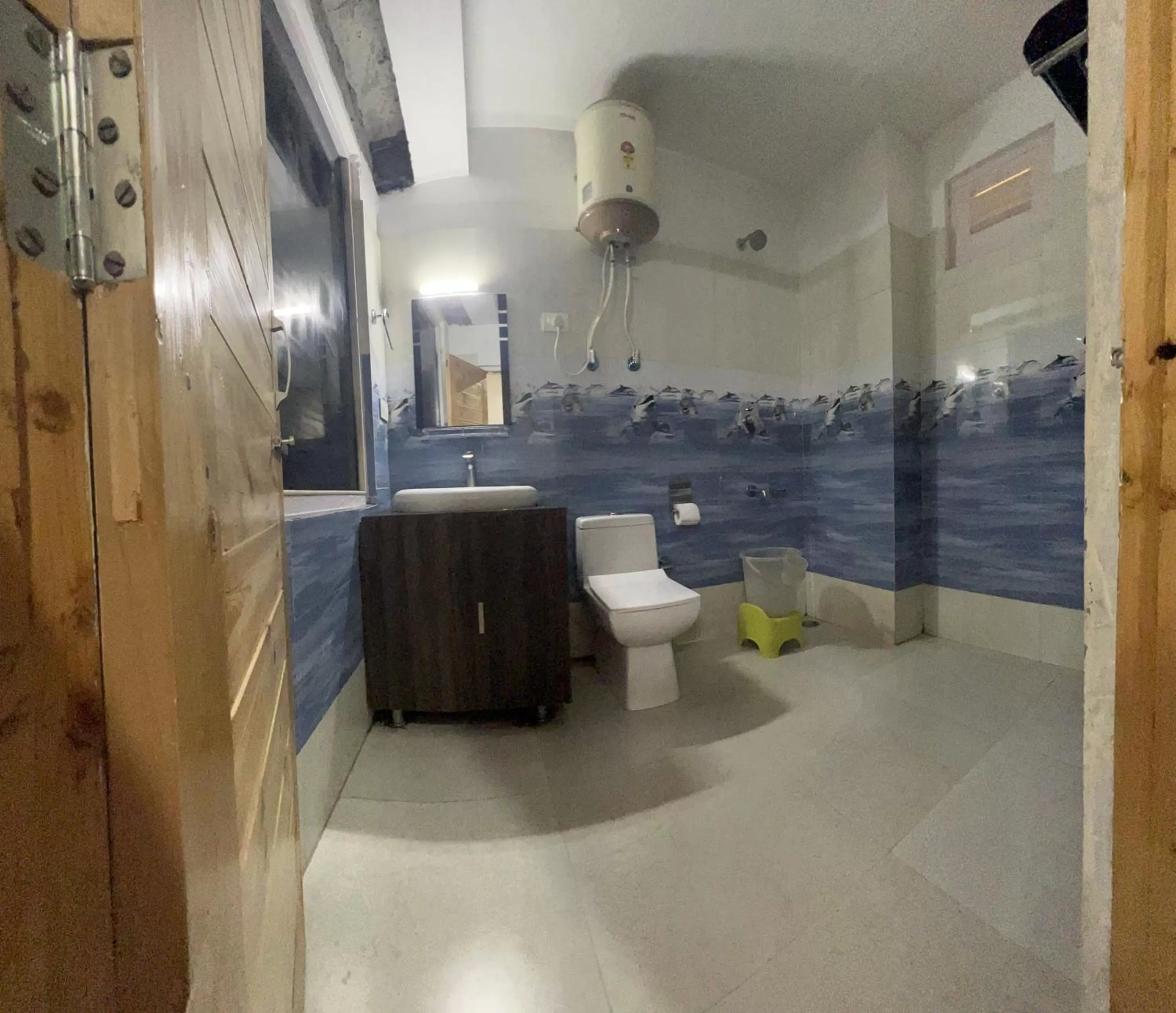 Bathroom in Himalayan Riverside Resort, Manali