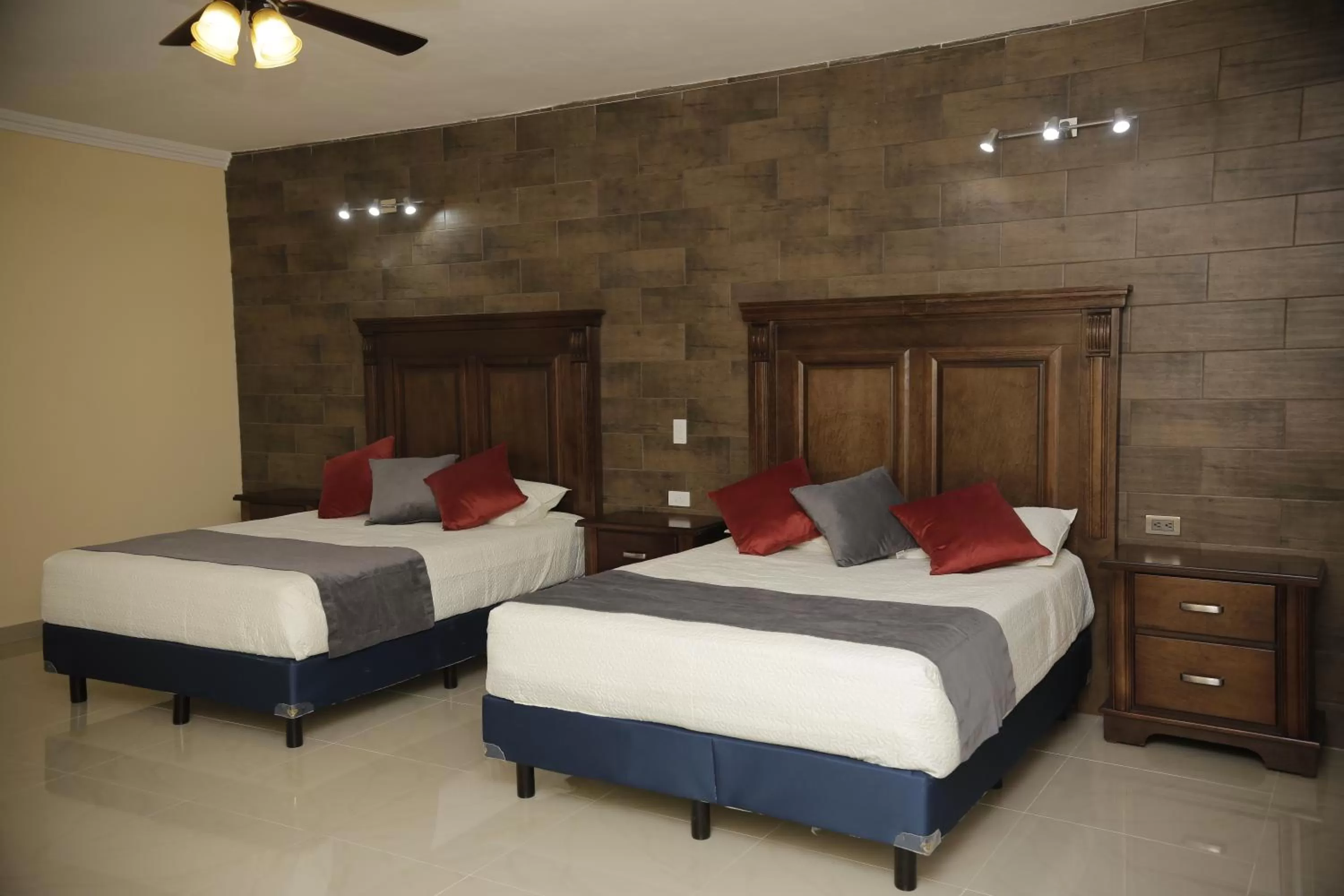 Hotel Posada Santa Fe Sabinas