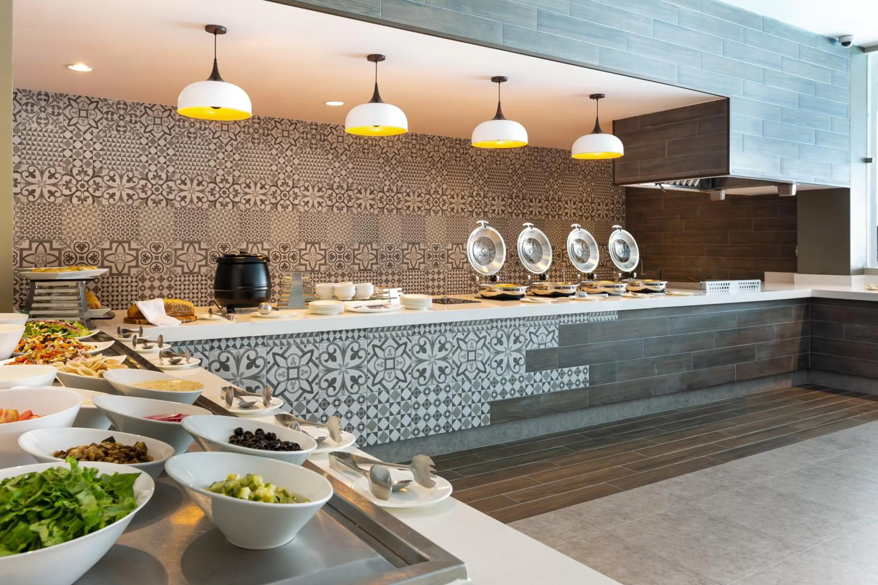 Restaurant/places to eat in Crowne Plaza San Jose La Sabana by IHG