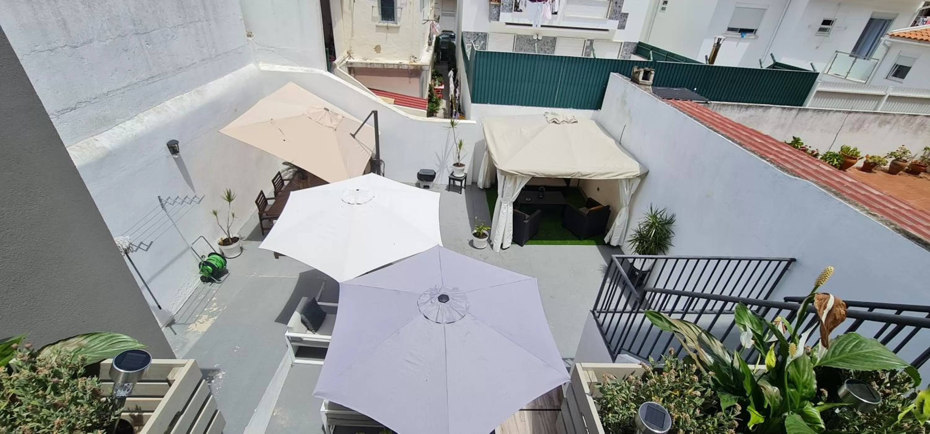 Property building, Bird's-eye View in Costa Paradise Beach