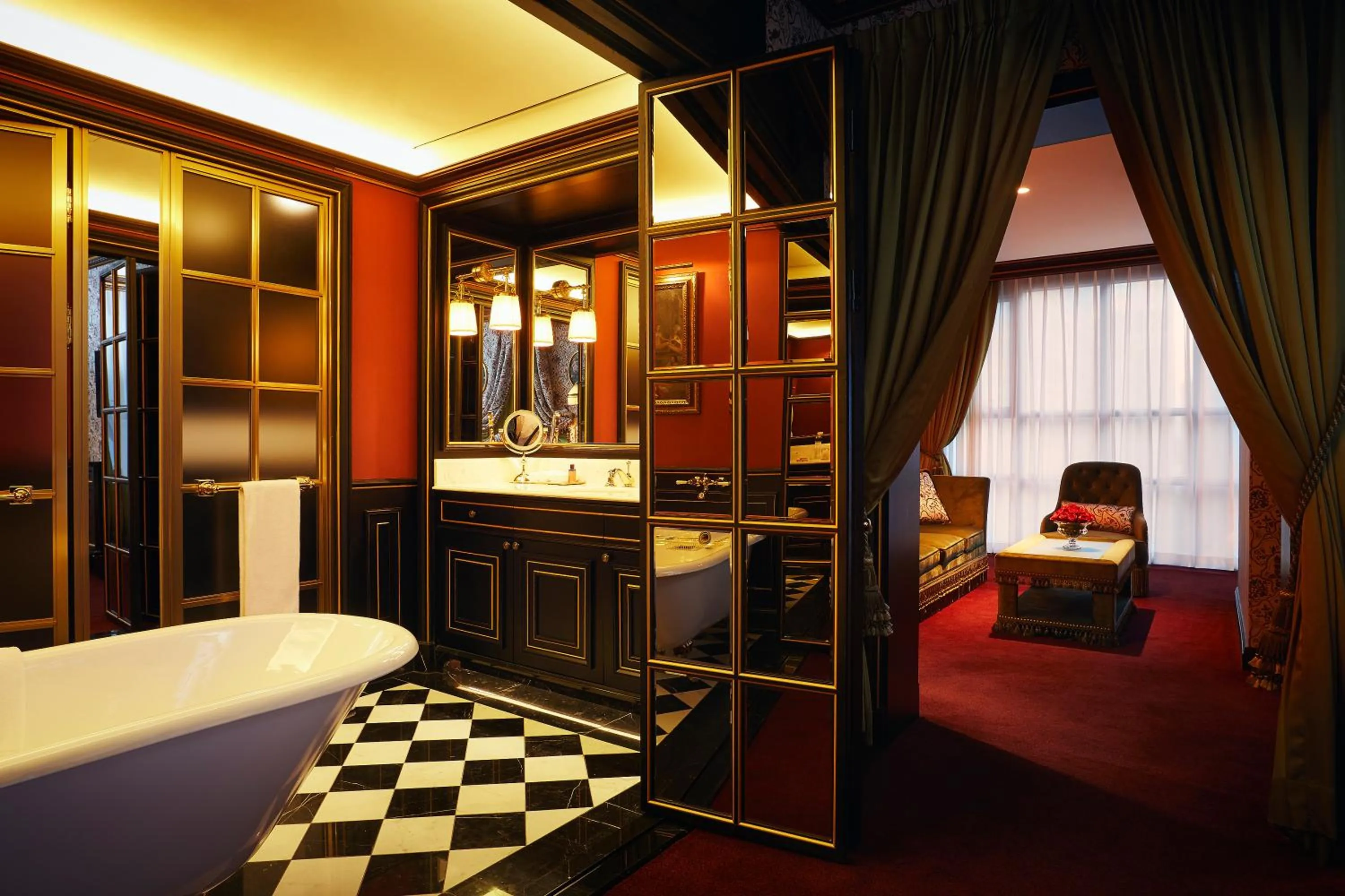 Bathroom in L'Escape Hotel