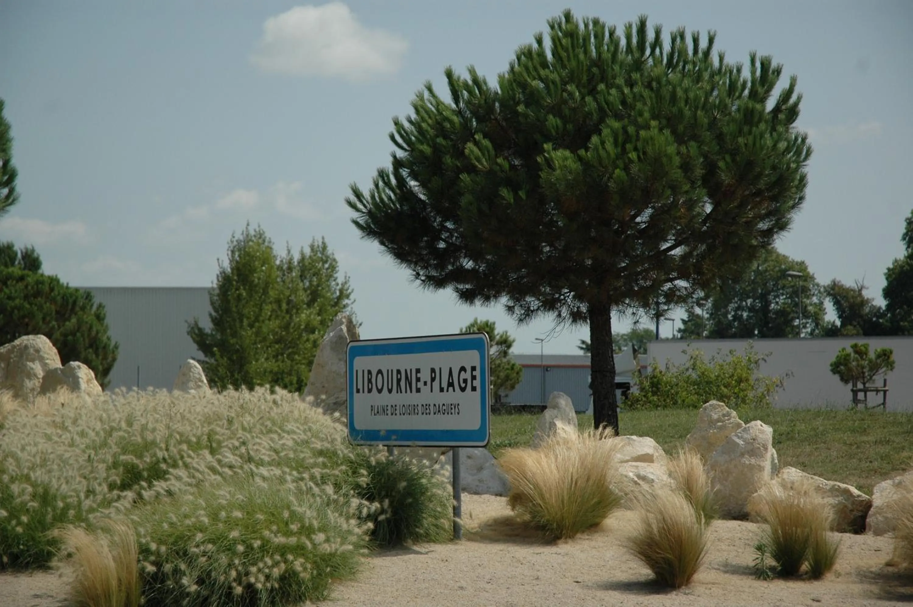 Beach in ibis budget Libourne