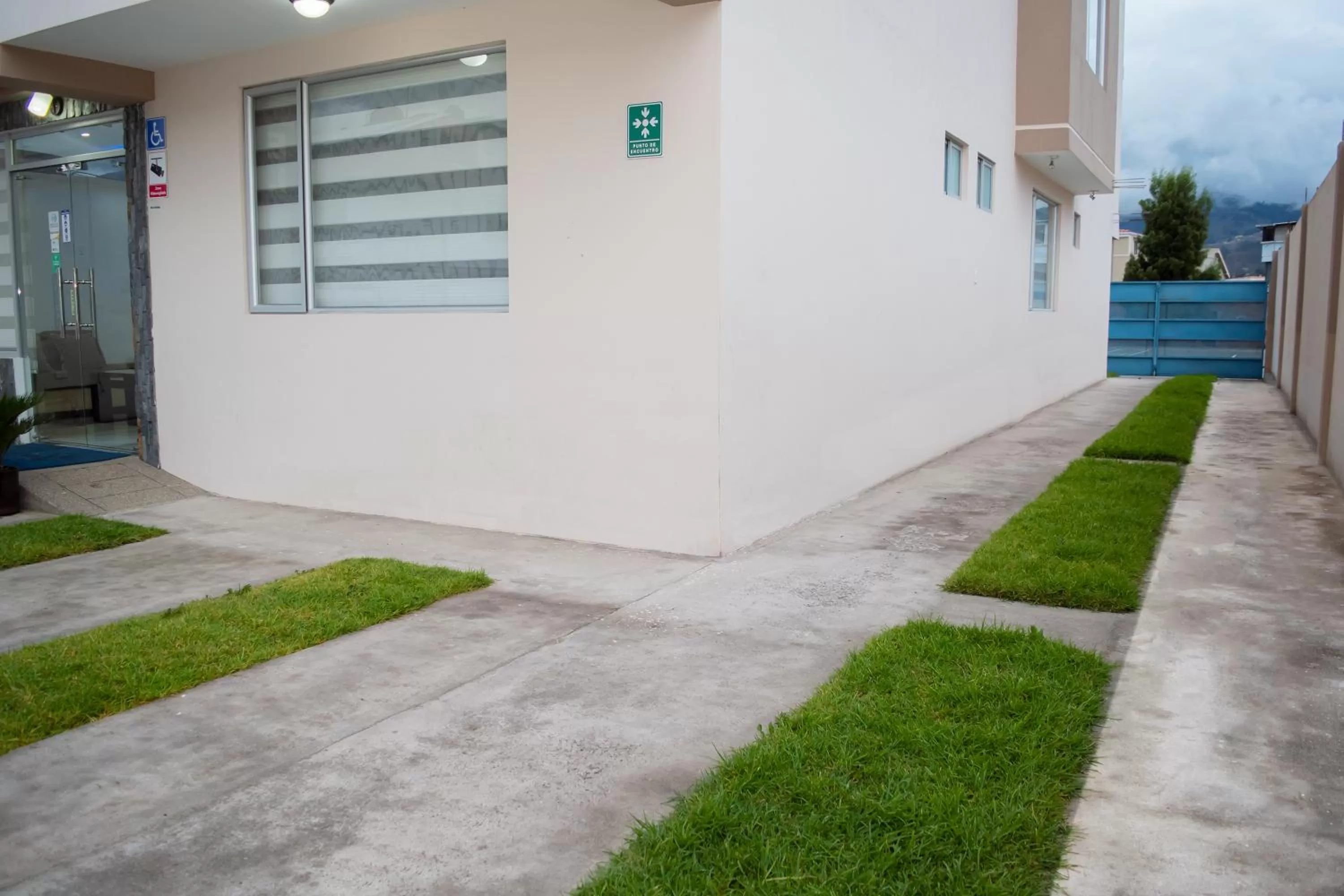 Parking, Property Building in Illari Hotel