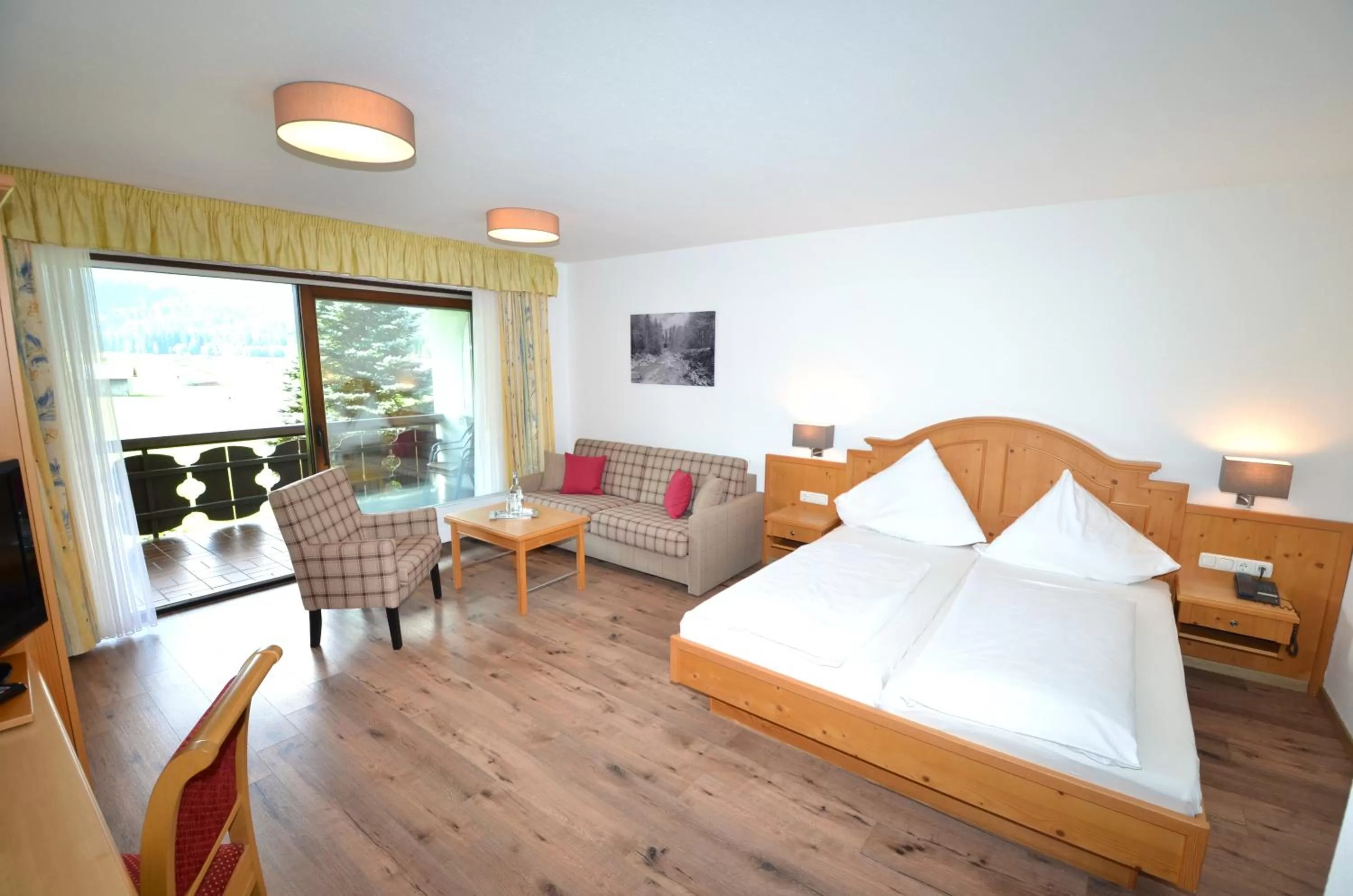 Staff in Hotel Cafe Fuggerhof