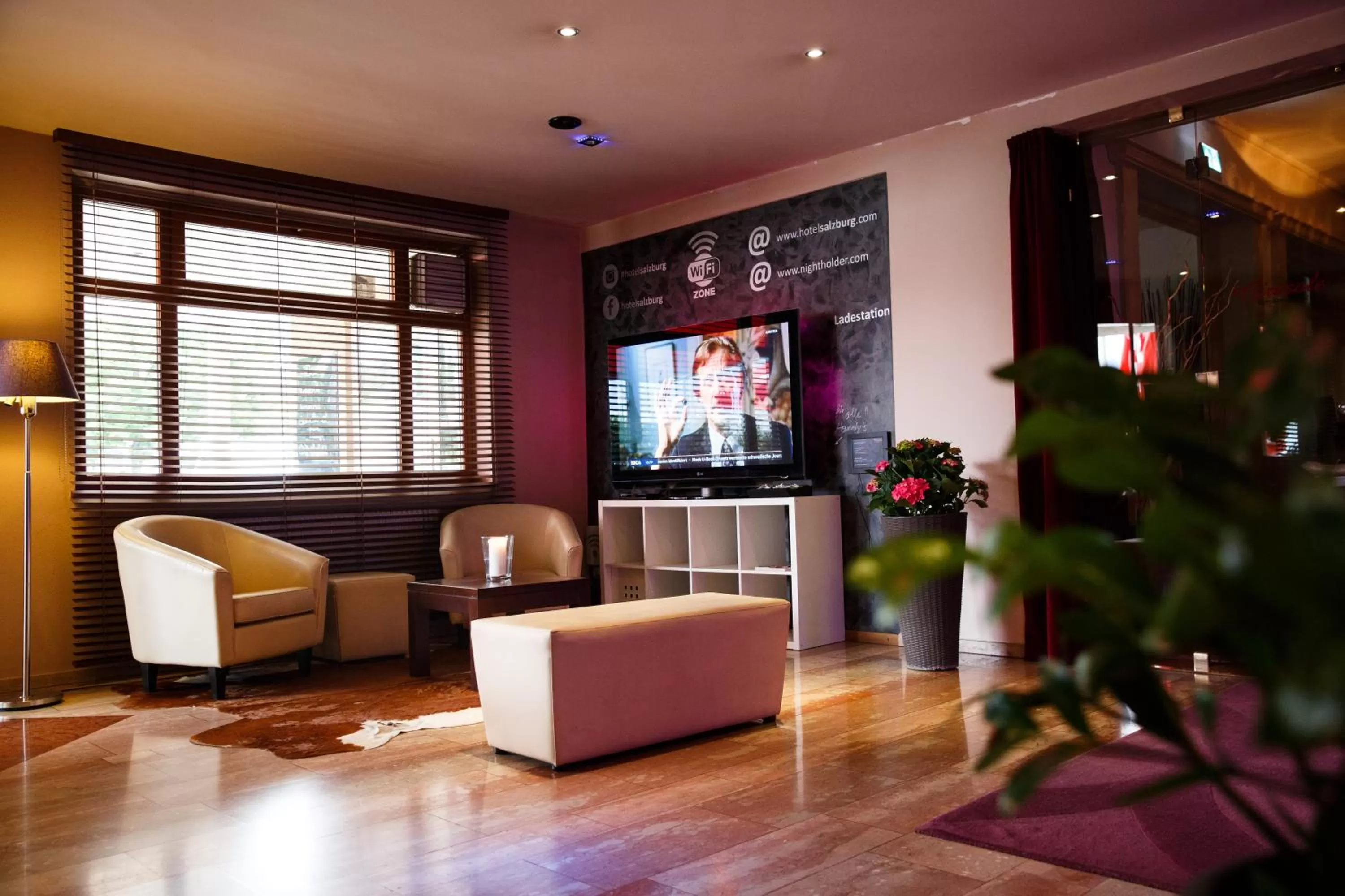 Lobby or reception, Seating Area in Hotel Salzburg