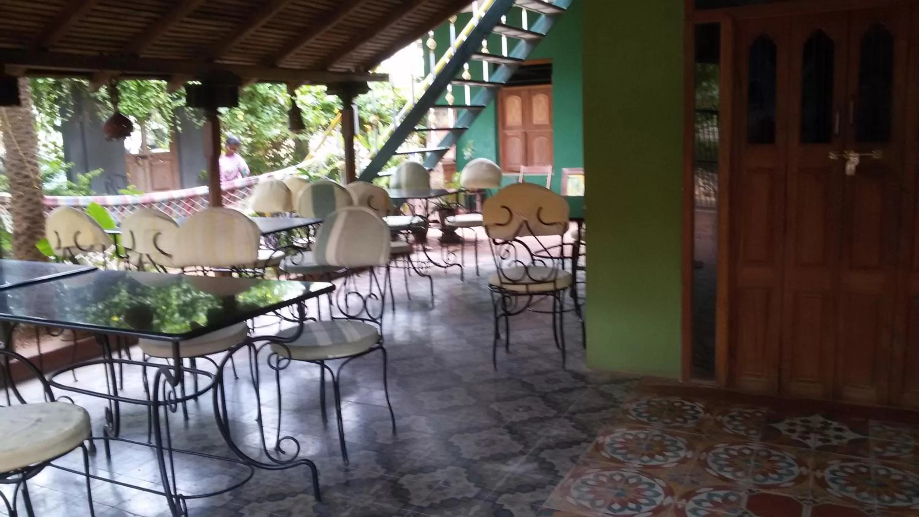 Day in Green's Guest House