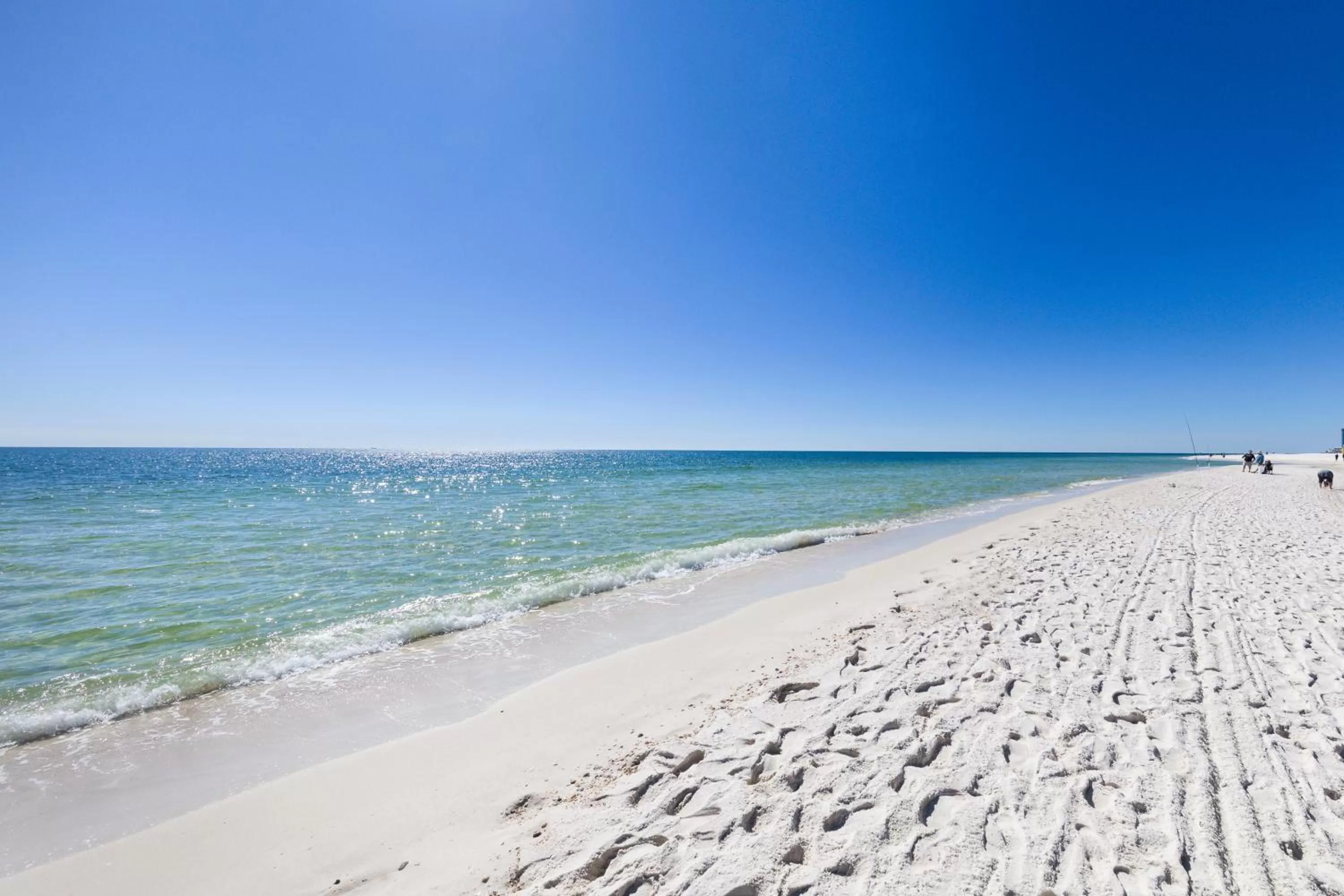 Beach in Tradewinds Unit 406