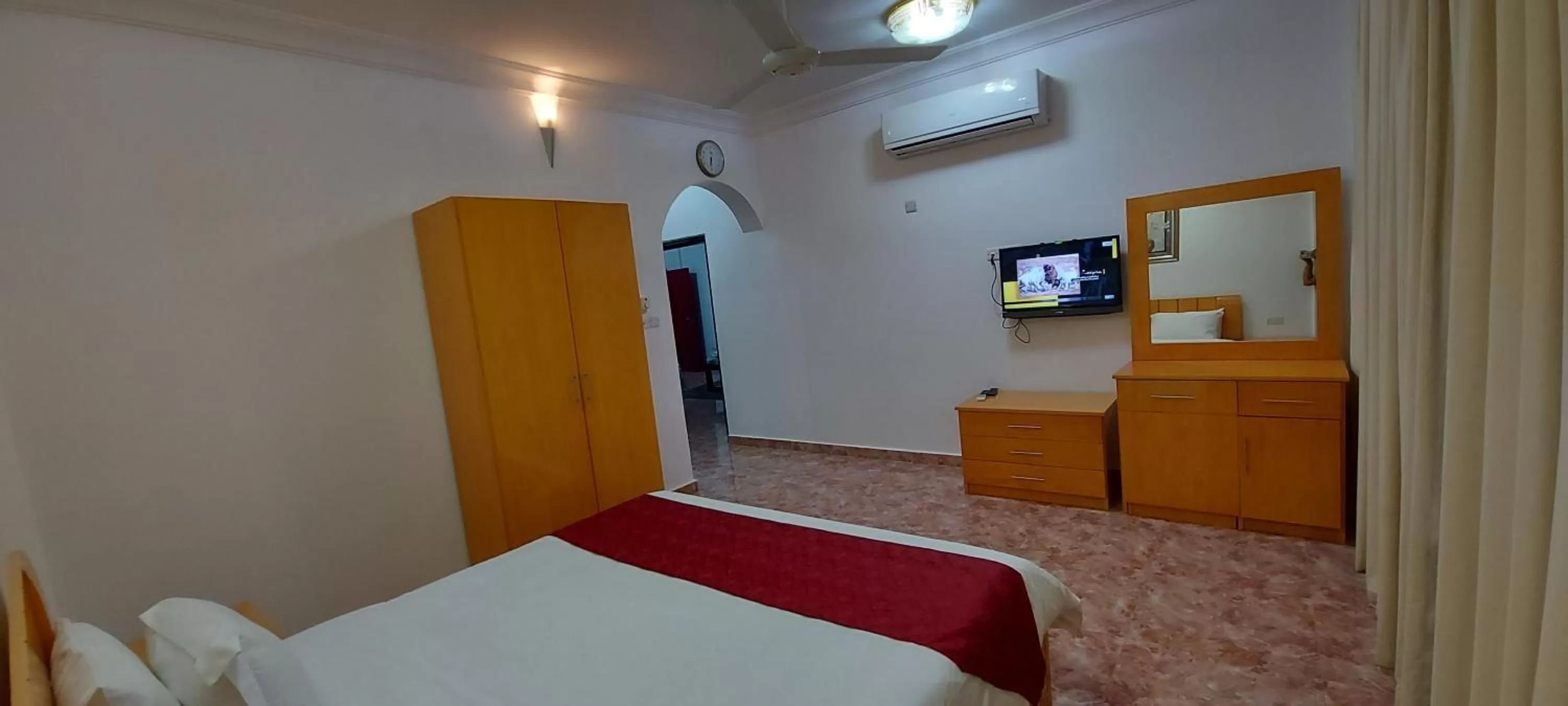 Bed in DREAMLAND HOTEL APARTMENT NIZWA