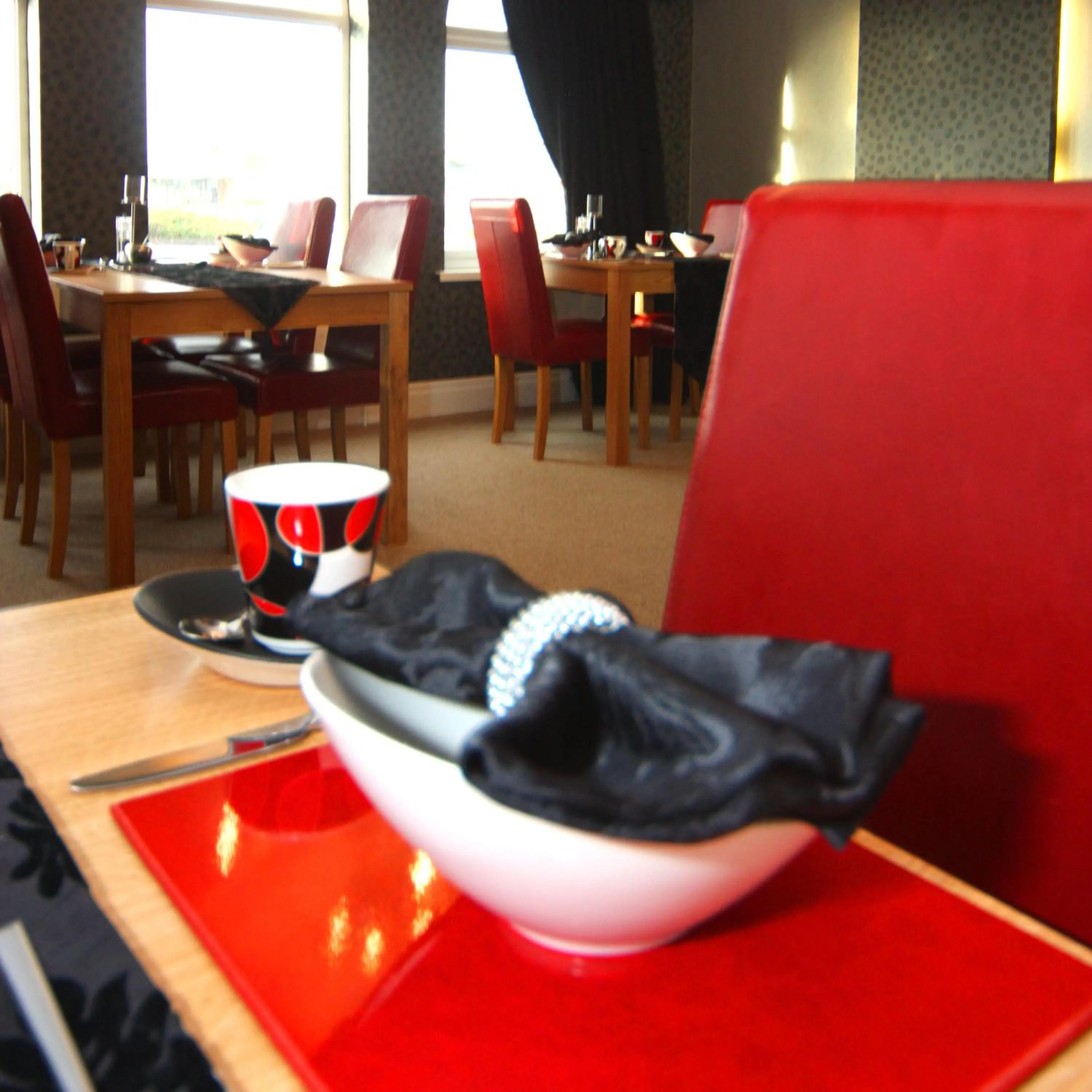 Restaurant/places to eat in Number One South Beach