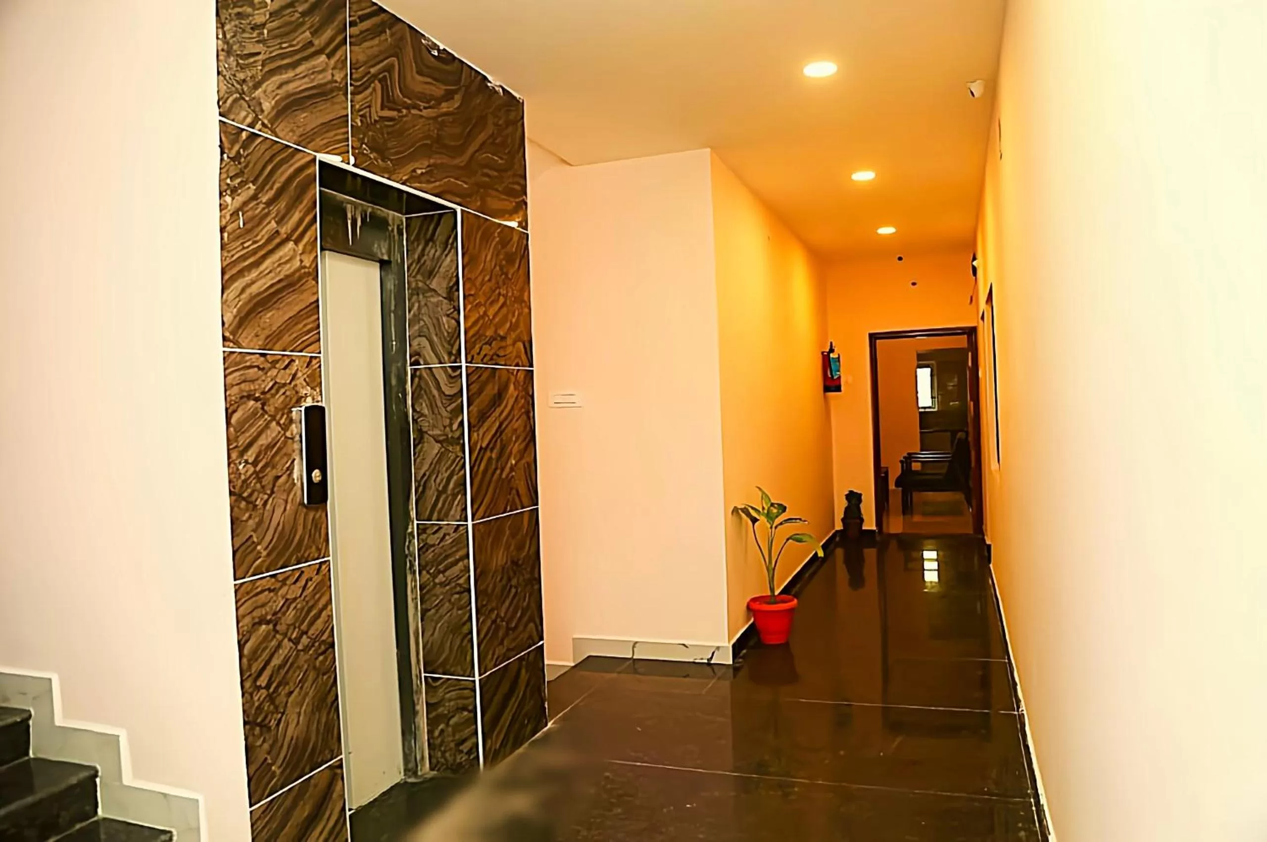 Hotel RK - Temple Stay