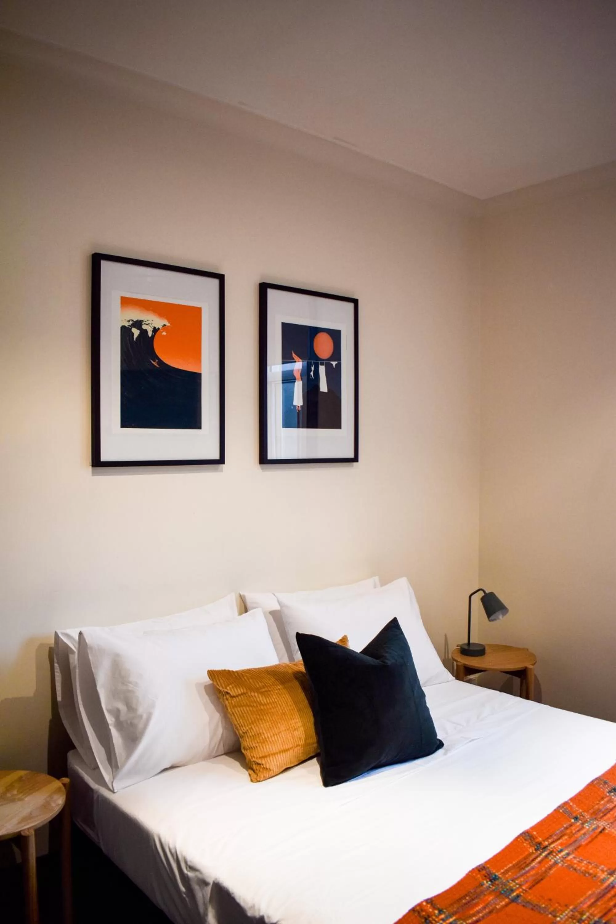 Bed in The Sherwood Hotel