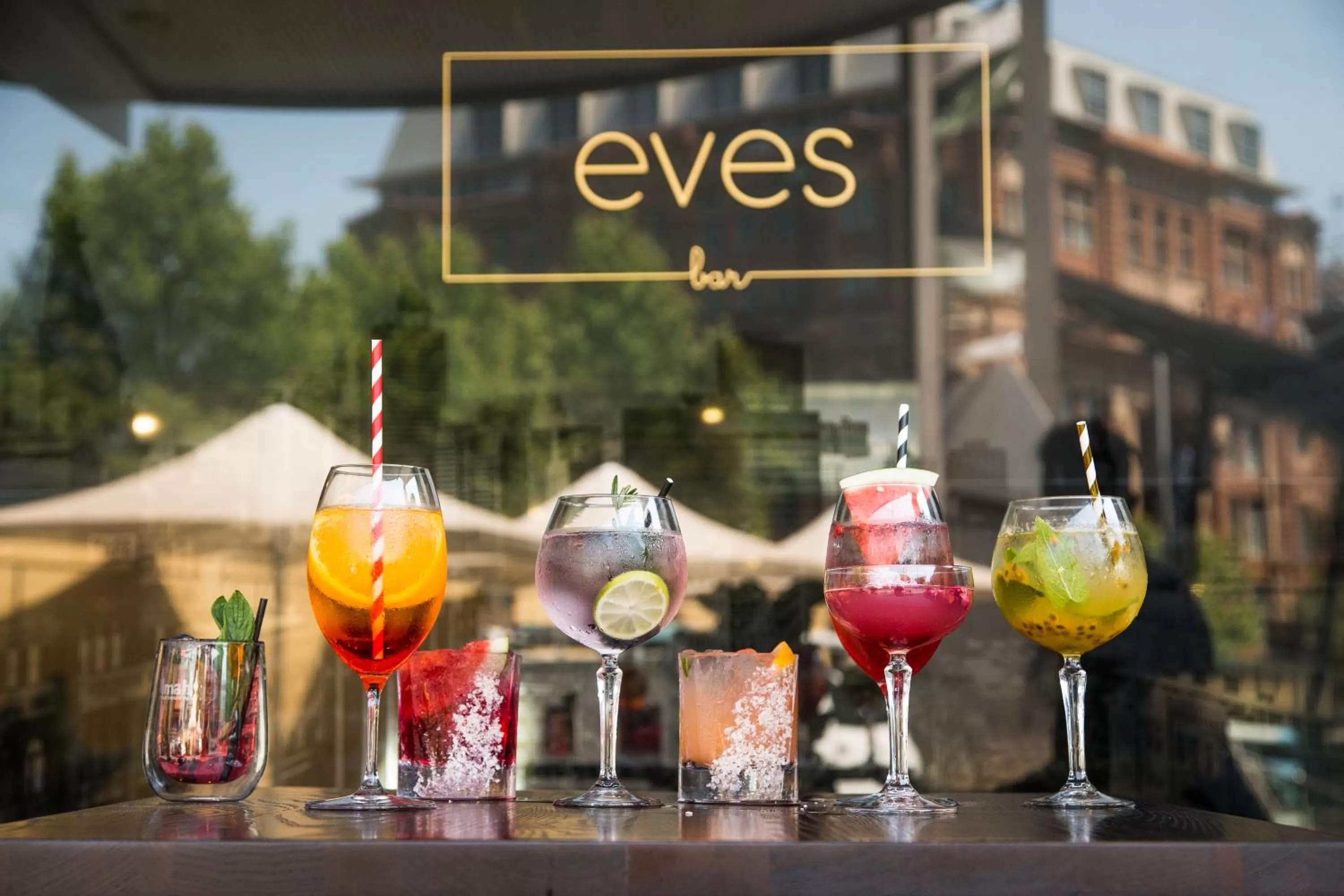 Restaurant/places to eat in Mercure Sydney