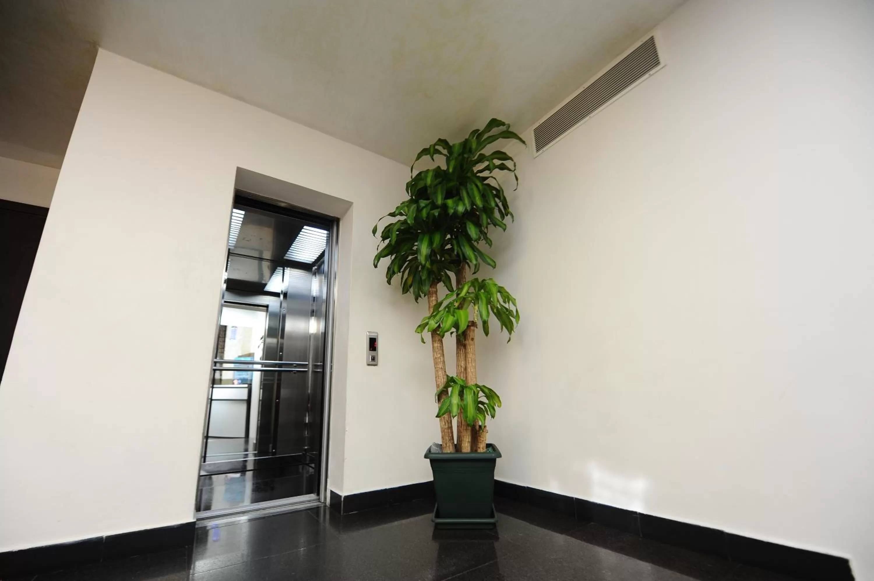 Property building in Hotel Aisi