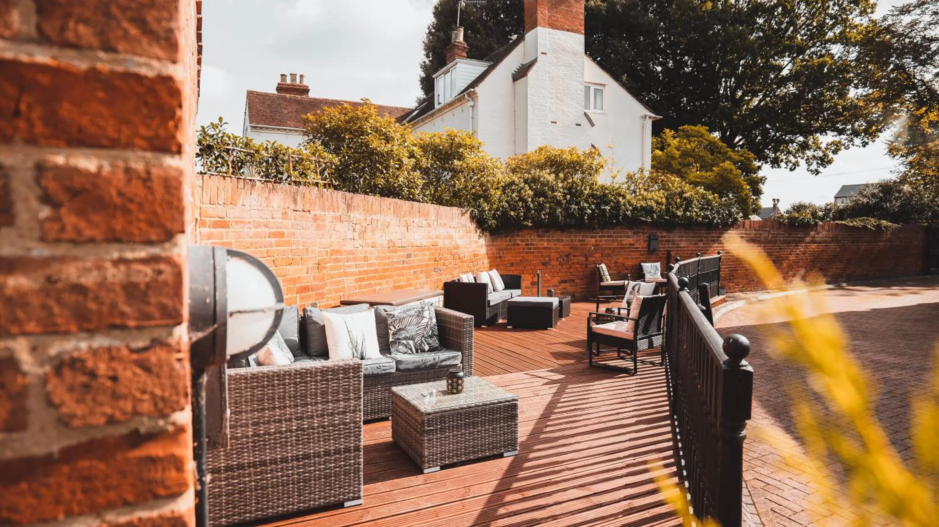 Patio in Stratford Limes Hotel