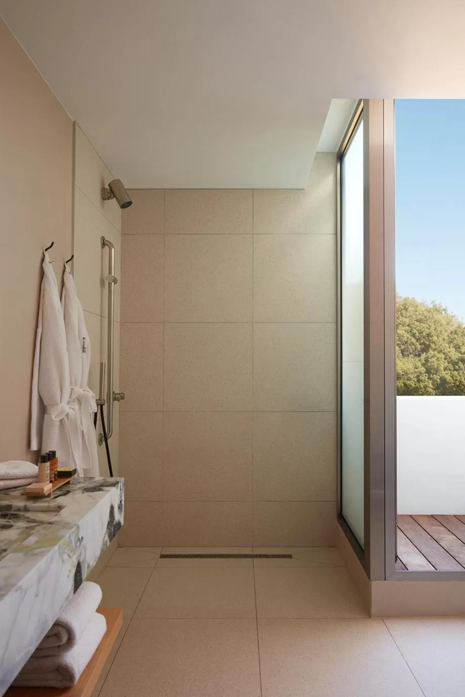 Bathroom in Hôtel de La Plage