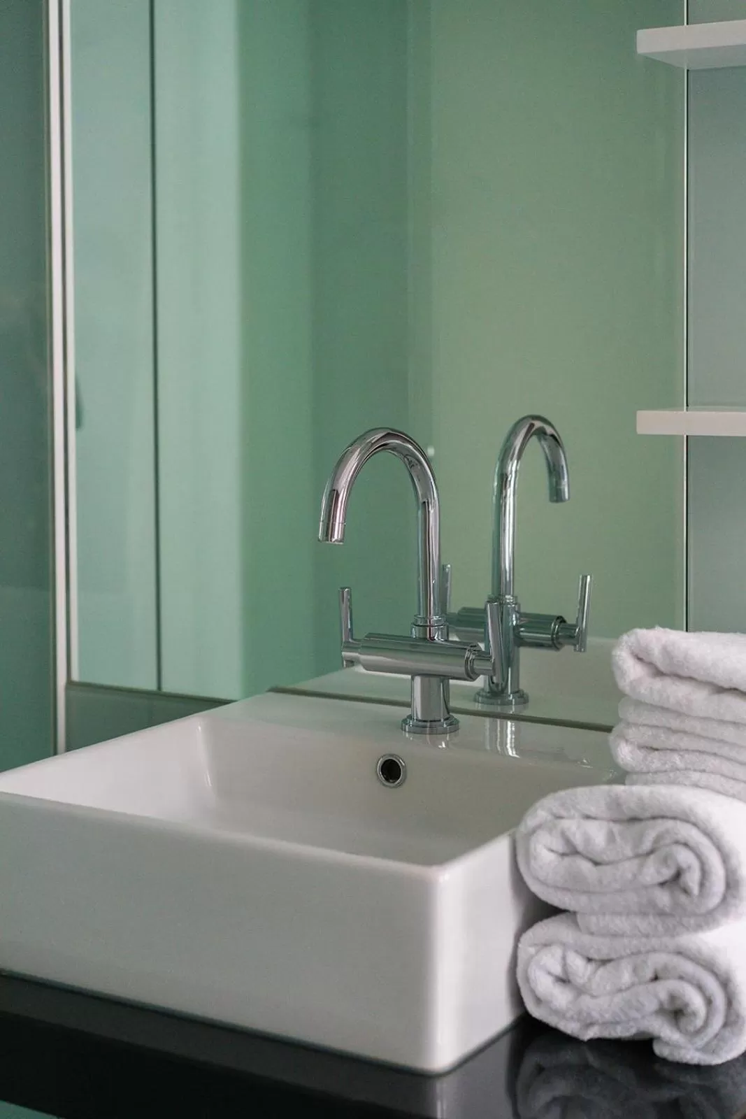 Bathroom in Smartflats - Pacific Brussels