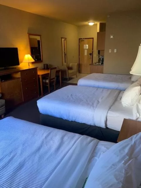 Bed in Clarion Pointe