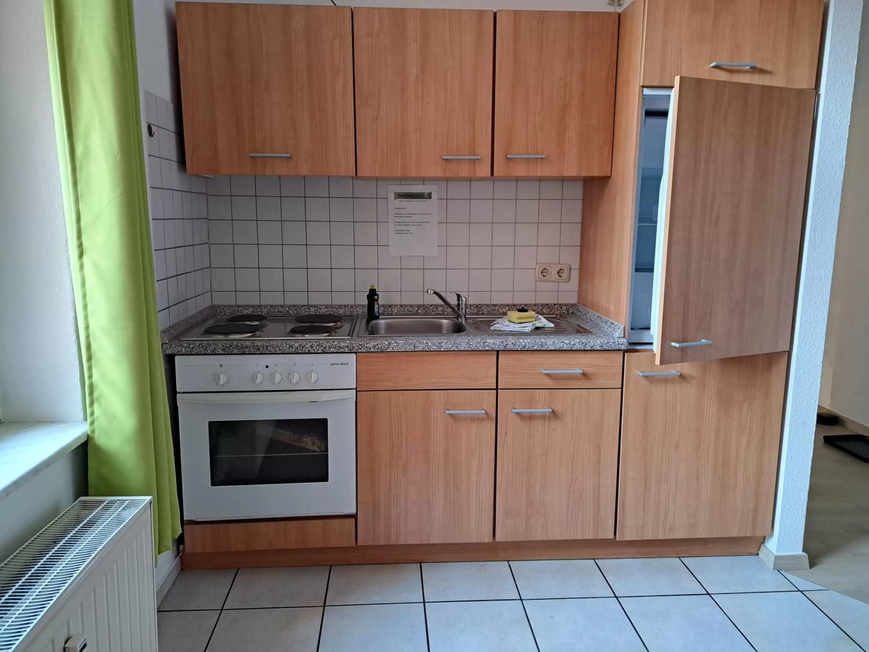 Kitchen/Kitchenette in Apartment-Hotel Schillerplatz