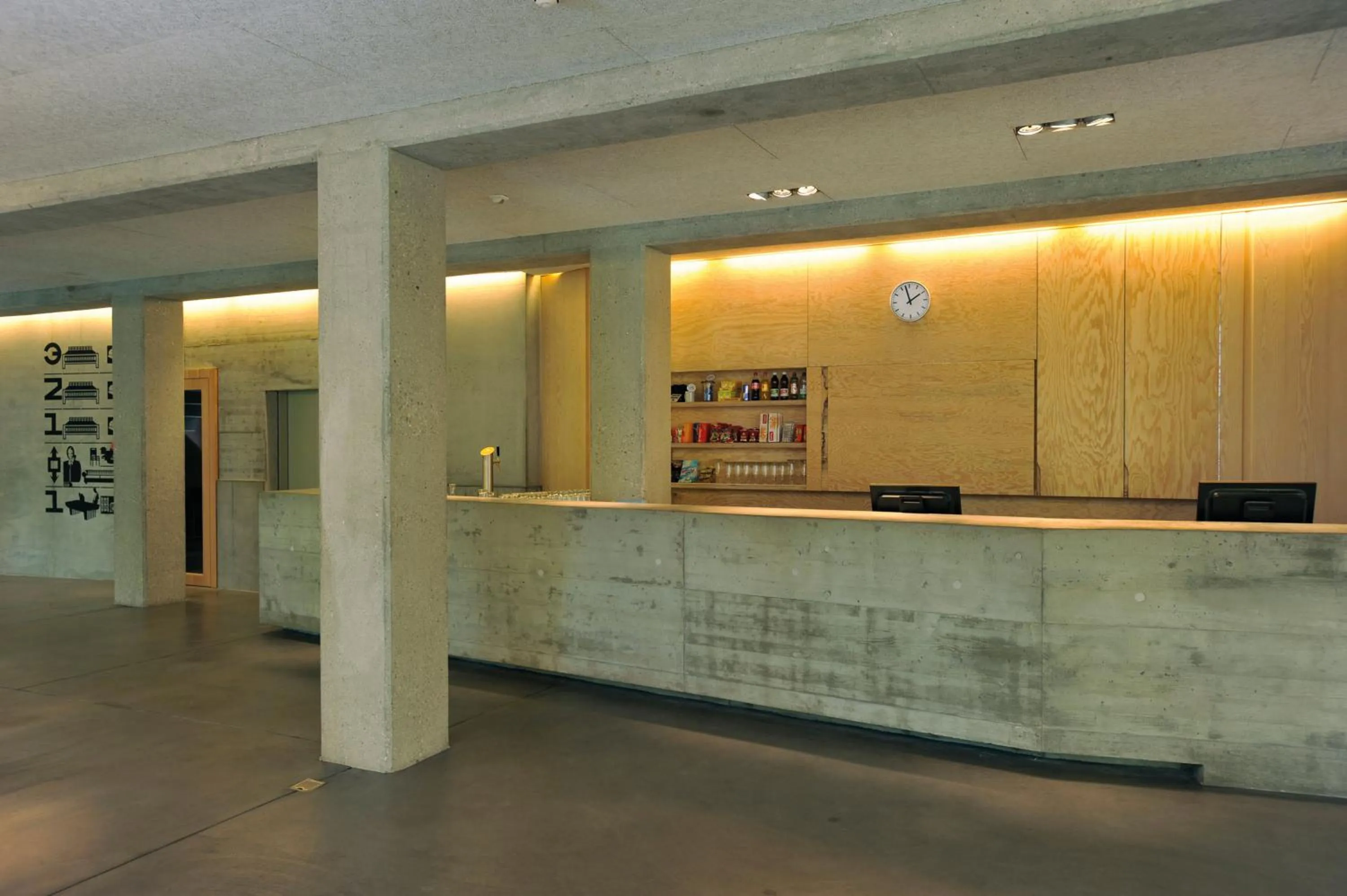 Lobby or reception in Basel Youth Hostel