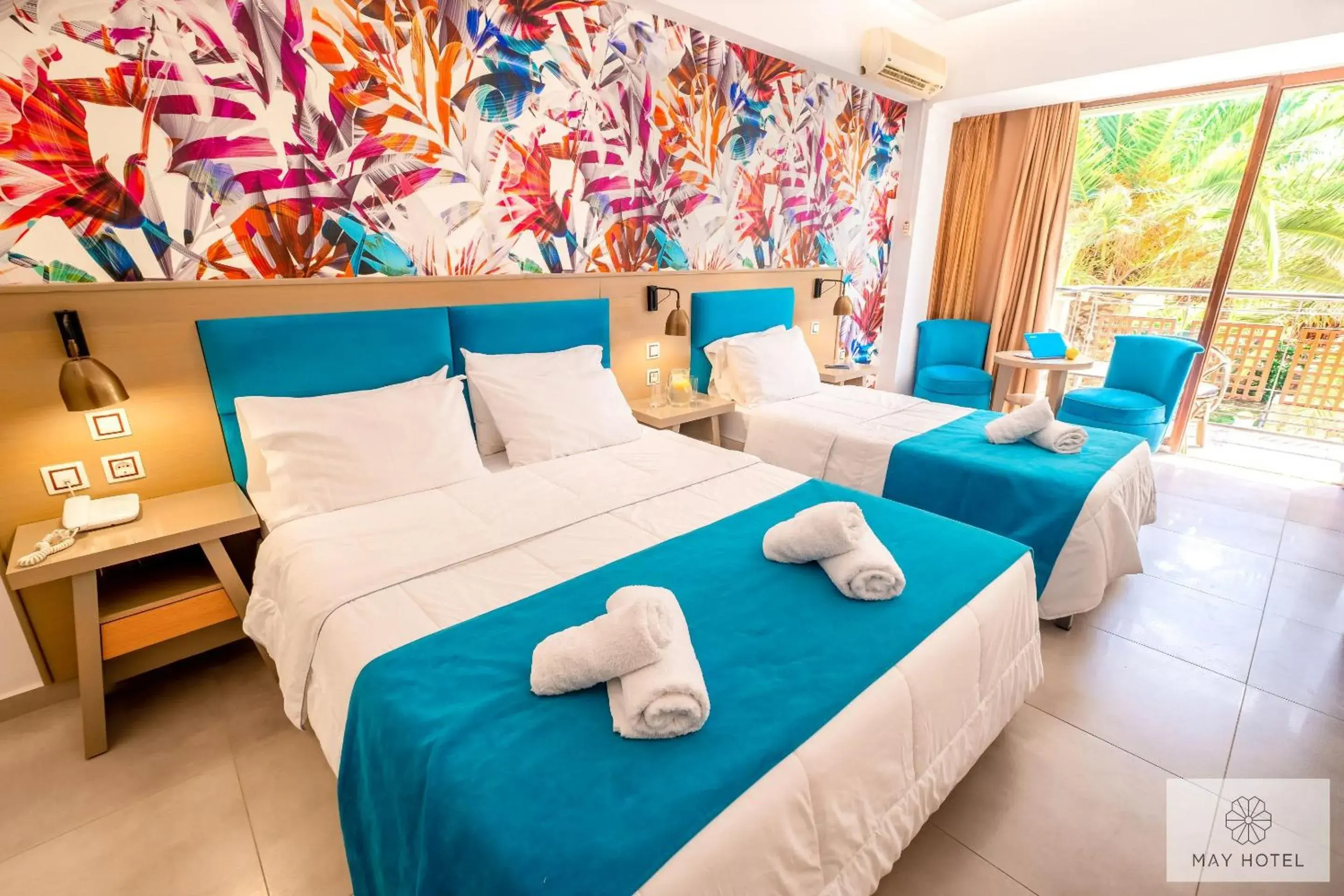 Standard Triple Room in May Beach Hotel Standard Triple Room in May Beach Hotel