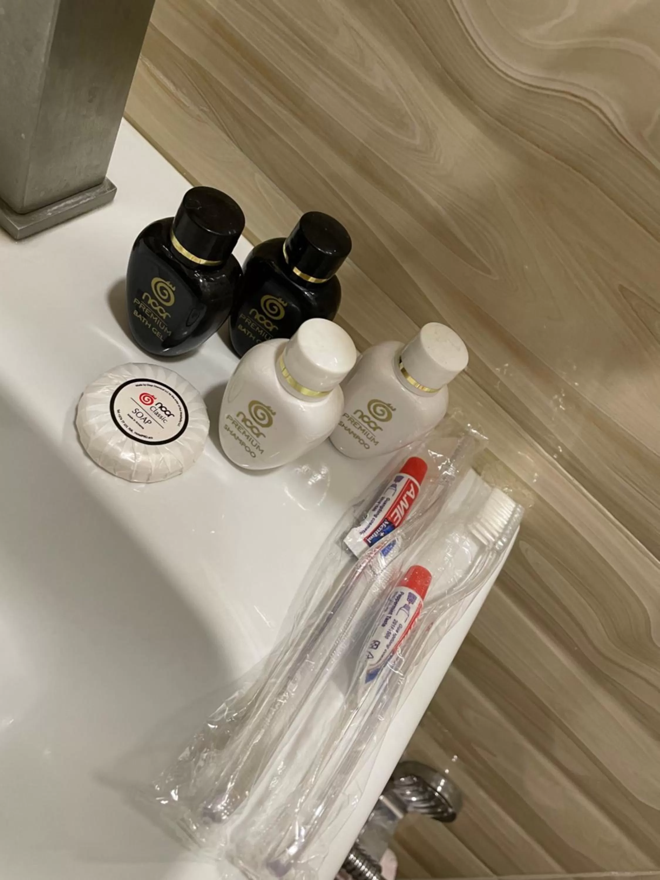 Bathroom in Glendale Boutique Hotel