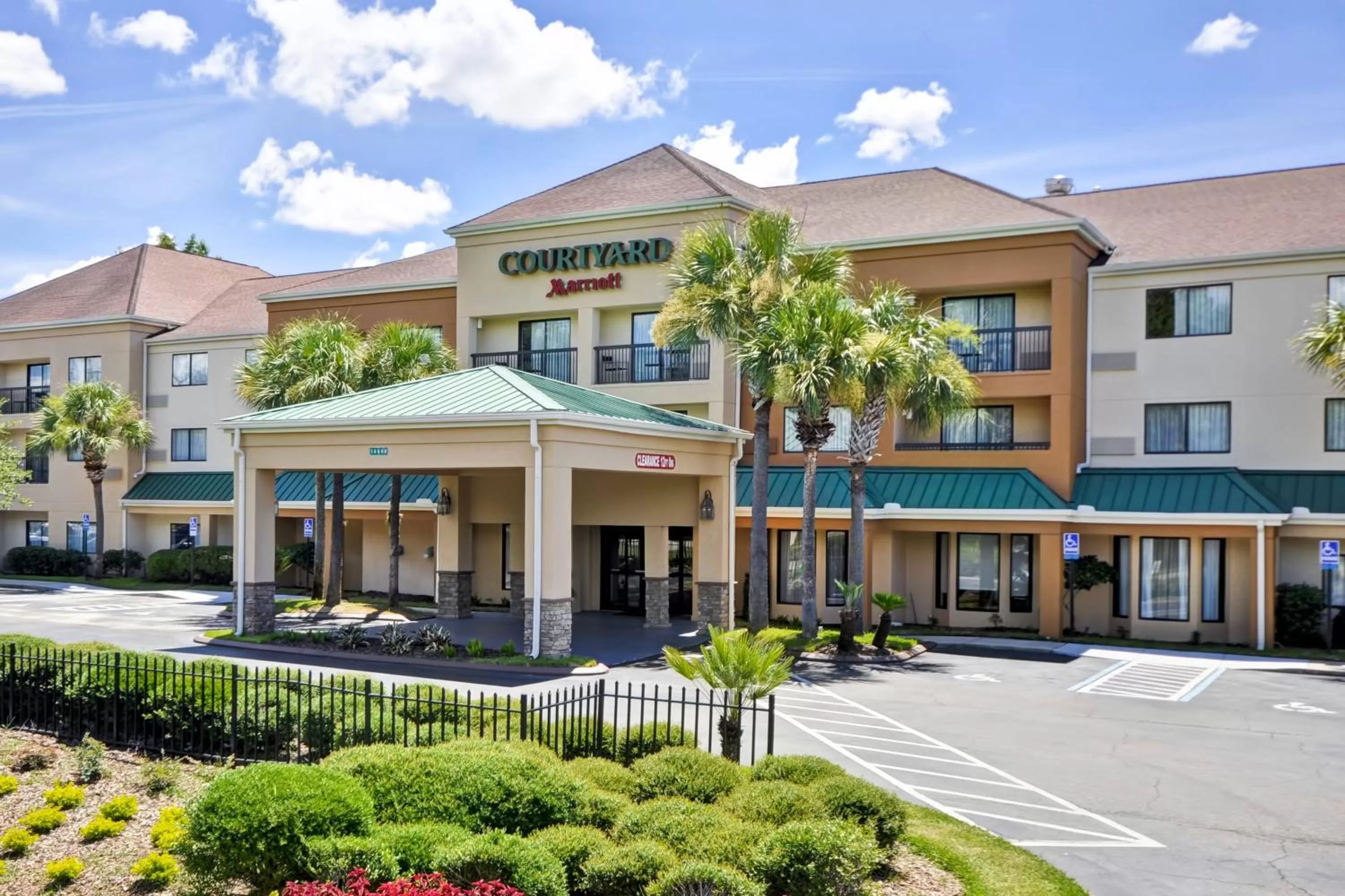 Property building in Courtyard by Marriott Jacksonville Airport/ Northeast