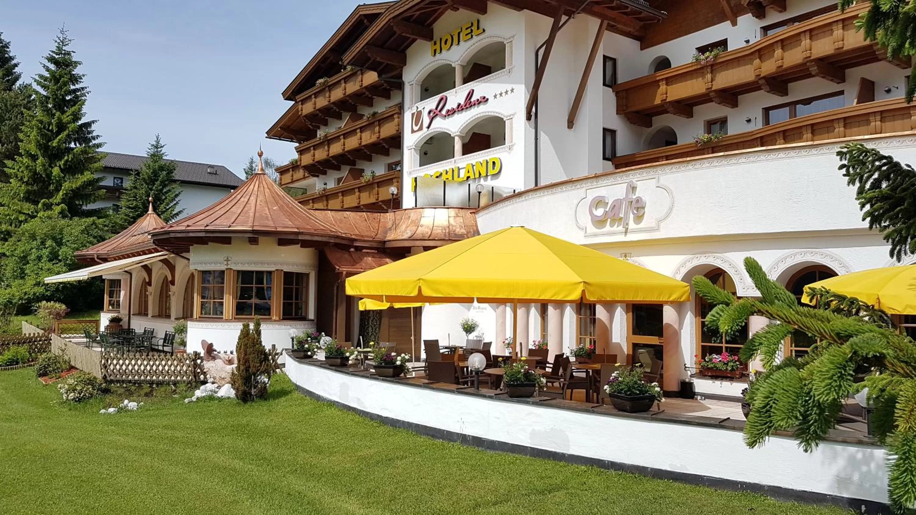 Area and facilities, Property Building in Hotel Residenz Hochland