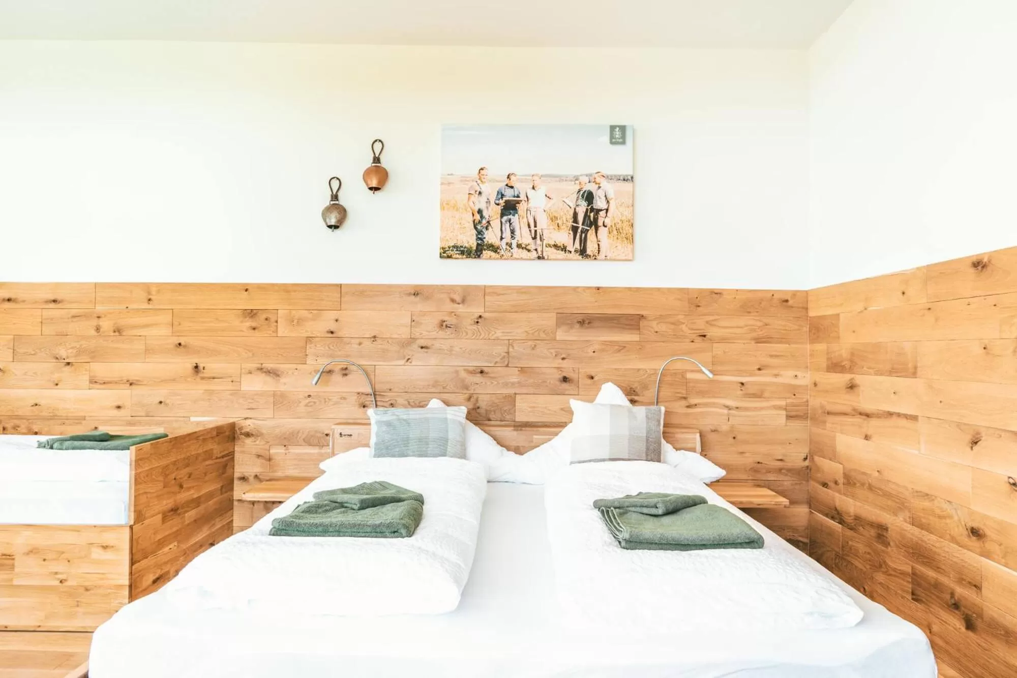 Bedroom, Bed in Gut Hügle Erlebnishof & Spa