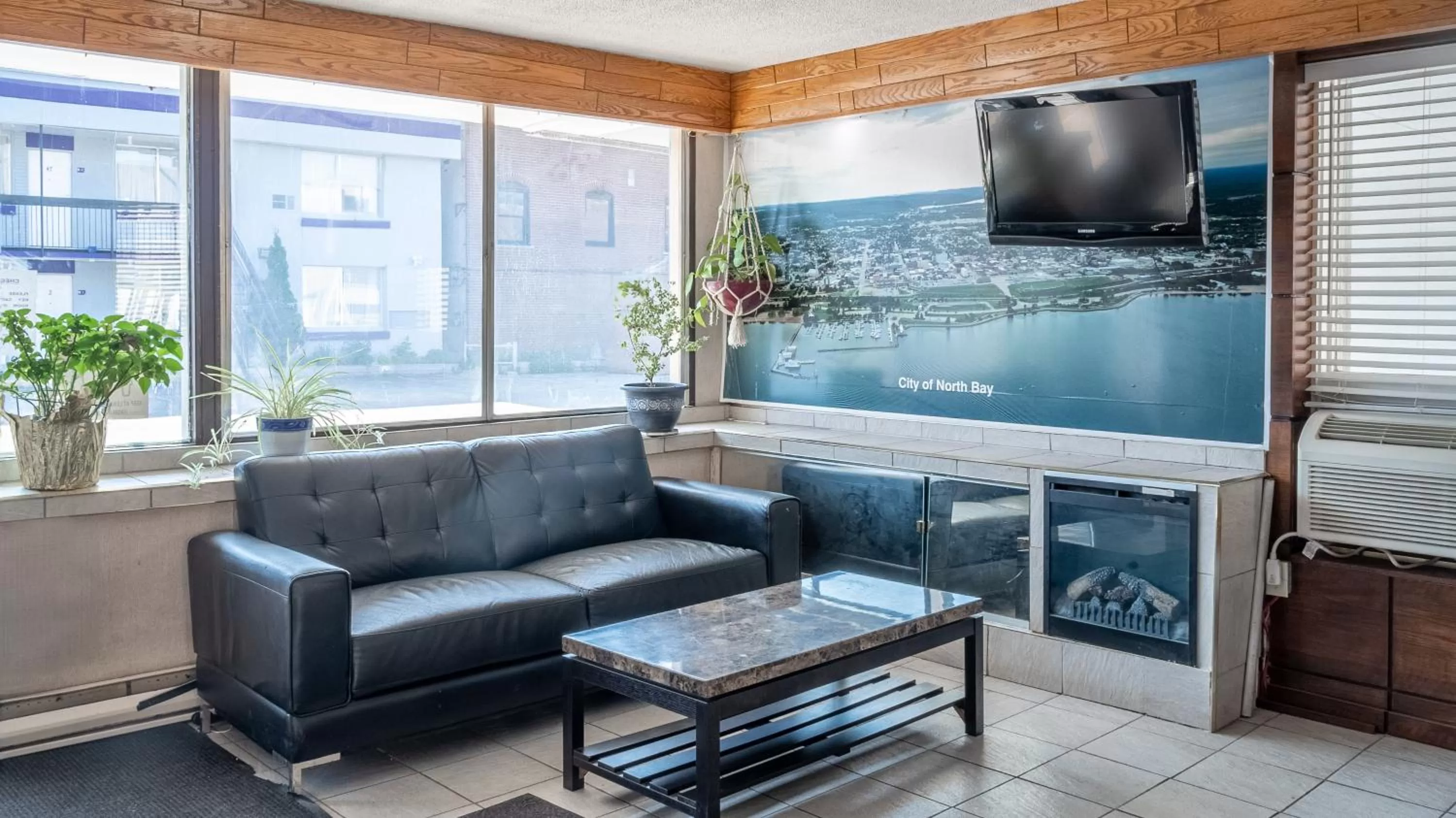 Lobby or reception in Knights Inn North Bay