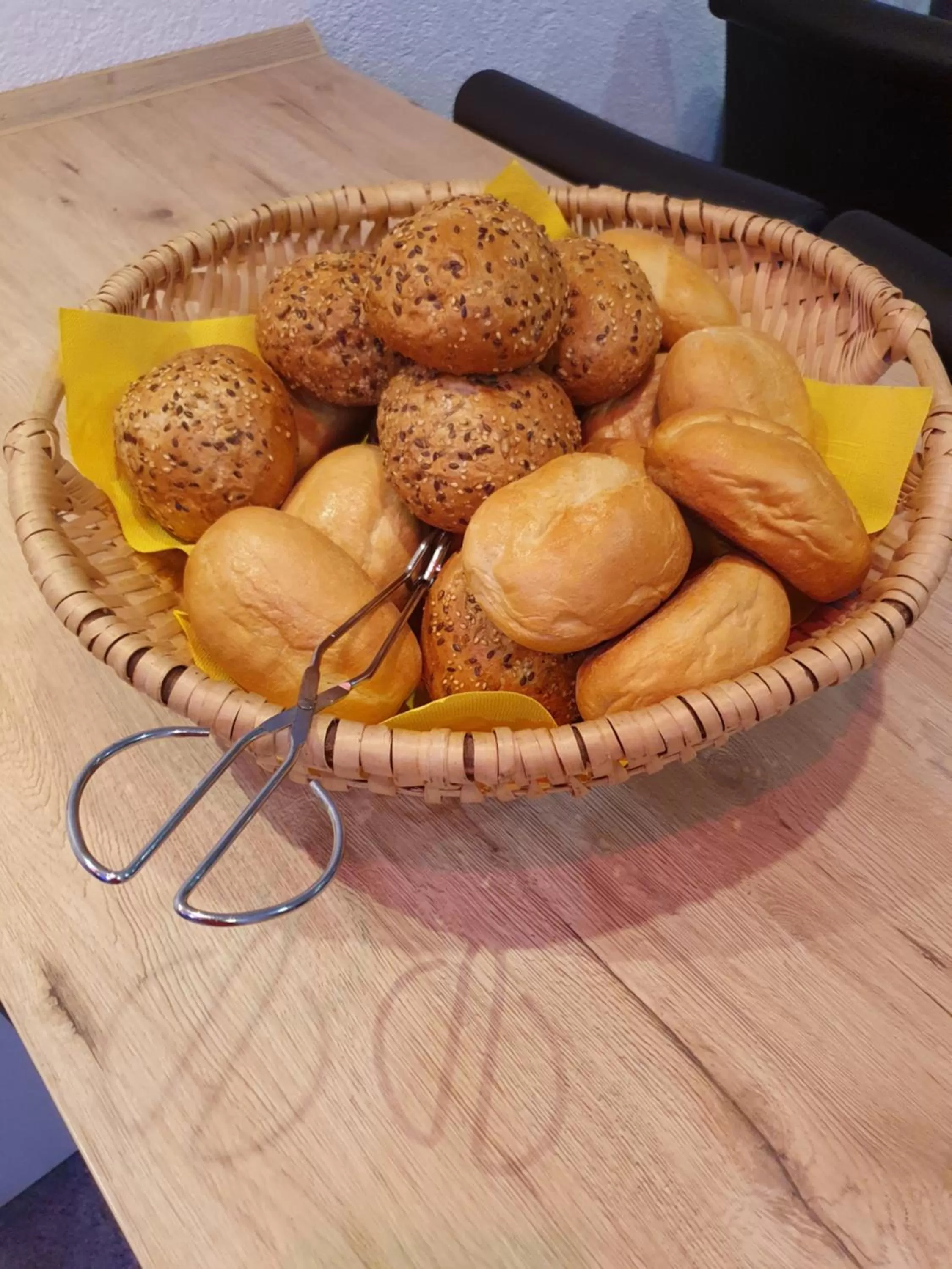 Breakfast in Hotel Exquisite