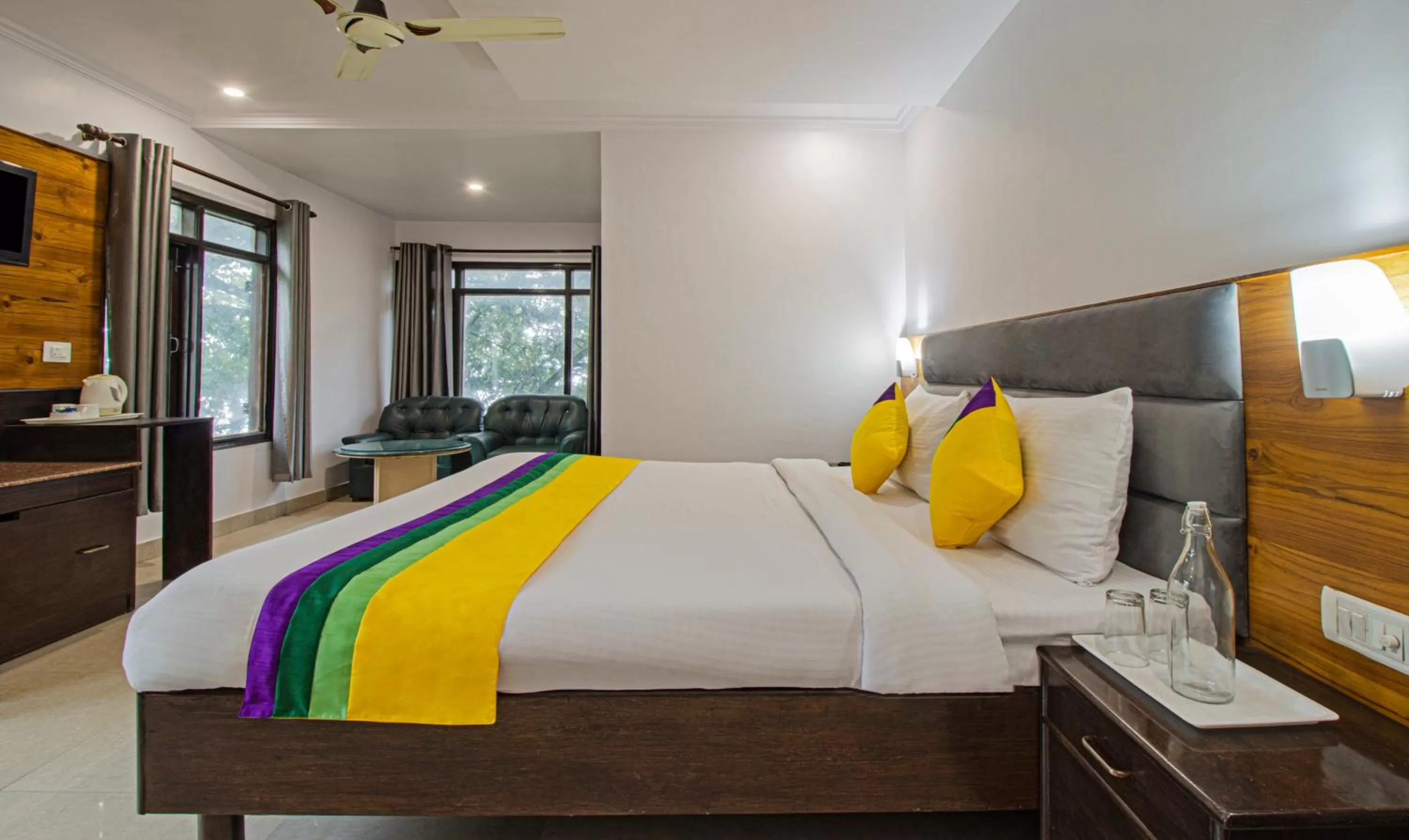 Bed in Itsy By Treebo - Peak View