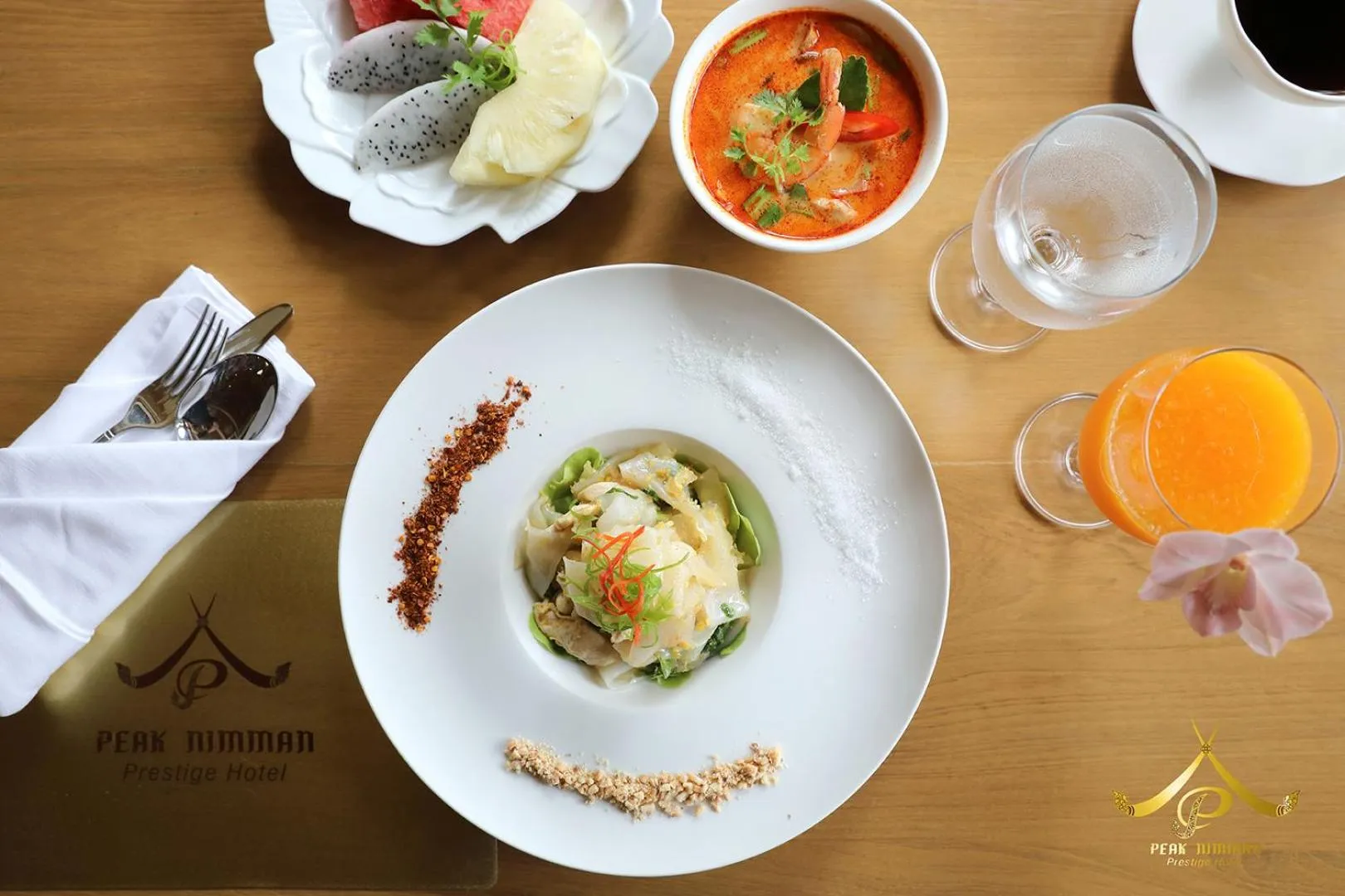 Food in Peak Nimman Prestige Hotel