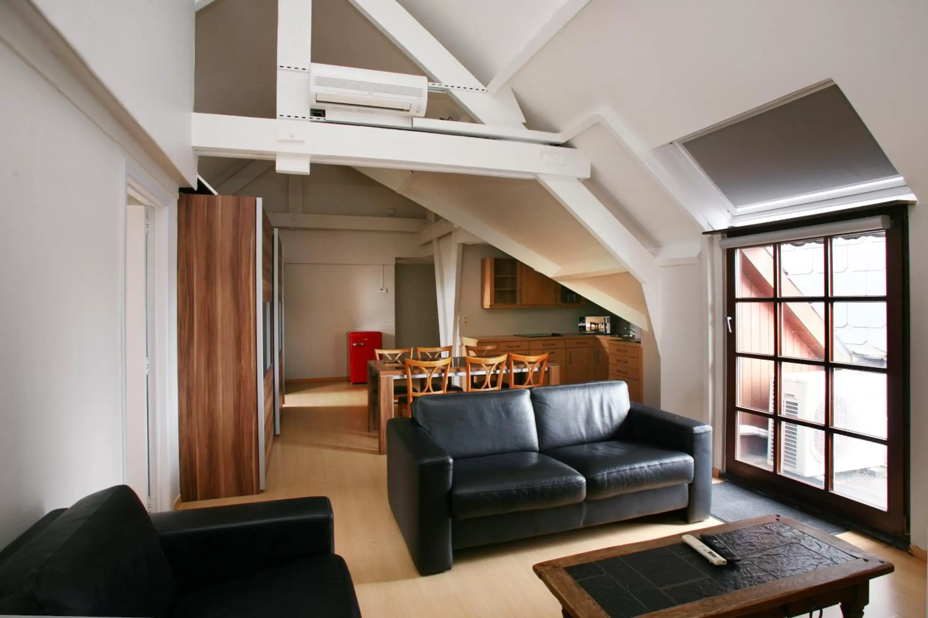 Three-Bedroom Apartment in Hotel Au Prince Royal Three-Bedroom Apartment in Hotel Au Prince Royal